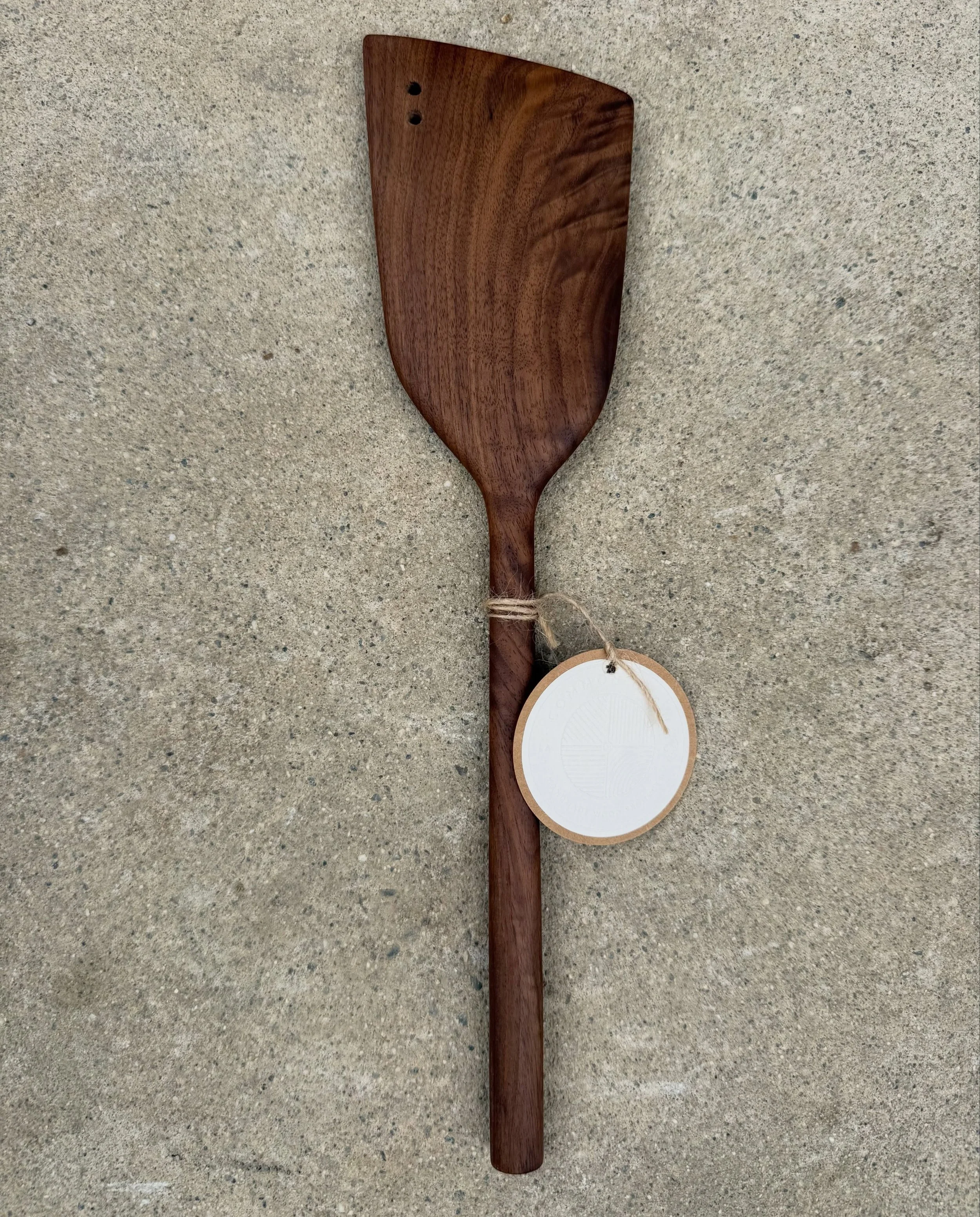 Spatch 001

In high figure walnut 

#wood #handmade #woodspoon