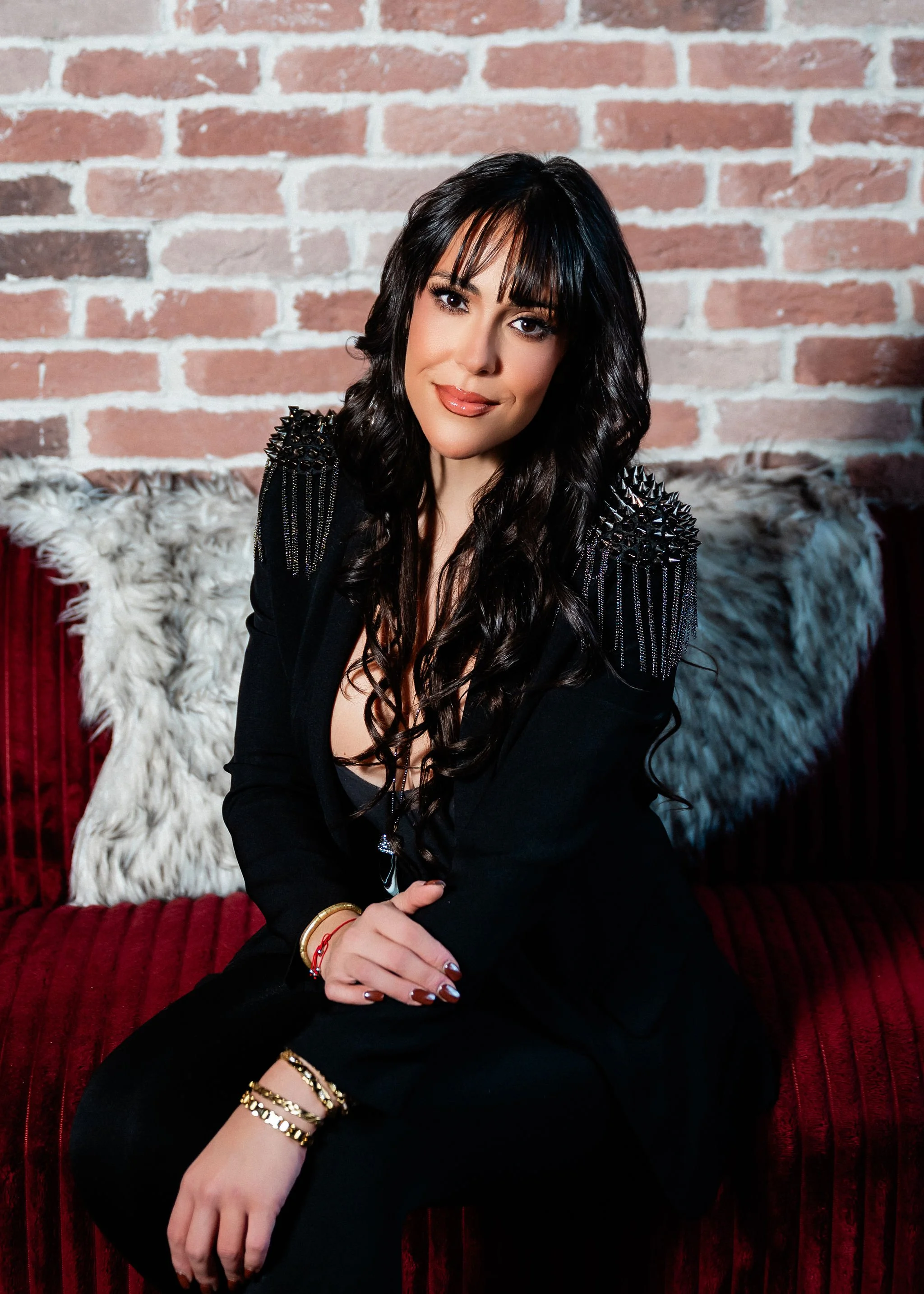 Estefi C - Makeup Artist