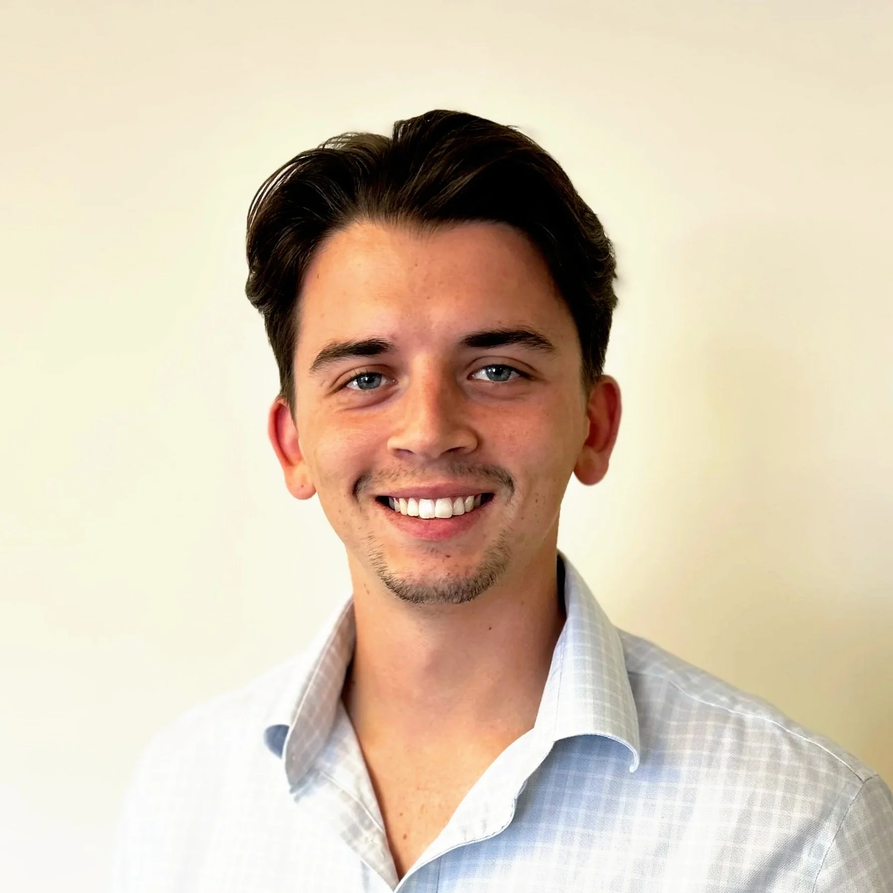Portrait of Oscar Rudd, trainee accountant at Dorset Accountancy
