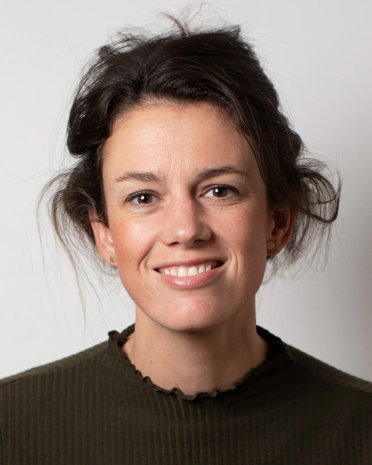 Portrait of Verena Sperl-Rathmayr, event and project manager in Vienna