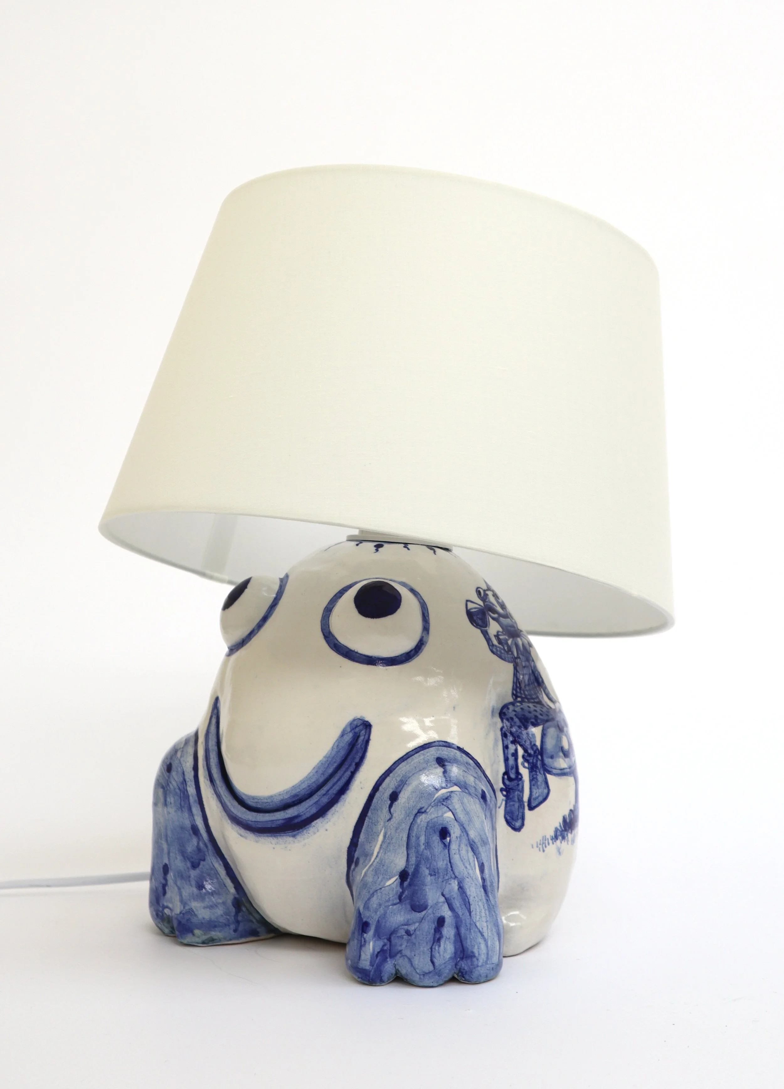 FROG LAMP FRONT.jpg