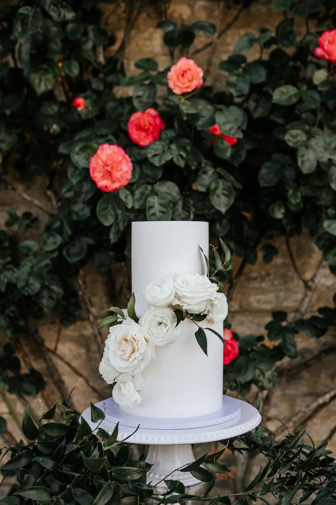 Abbey and Will's wedding cake at Stratton Court Barn