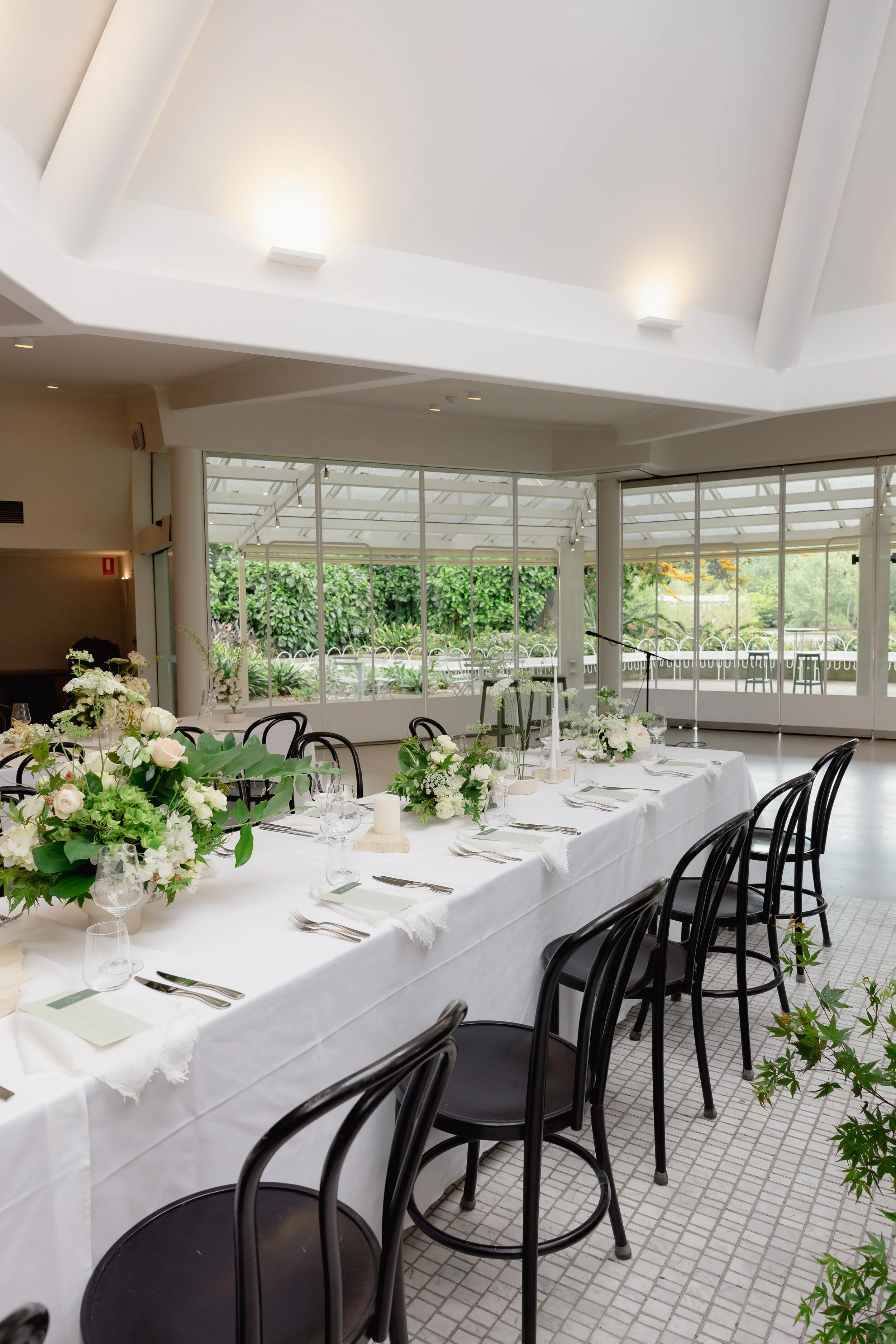 Emma & Cameron | The Terrace | Erin Neale Photography | Garden Wedding