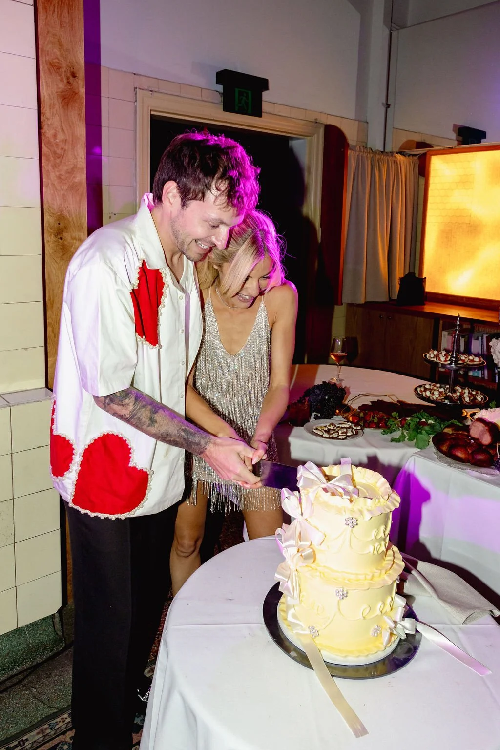 Cate Oconnor & Dylan | Mural Hall Abbotsford | Erin Neale Photography | Unique Party Wedding