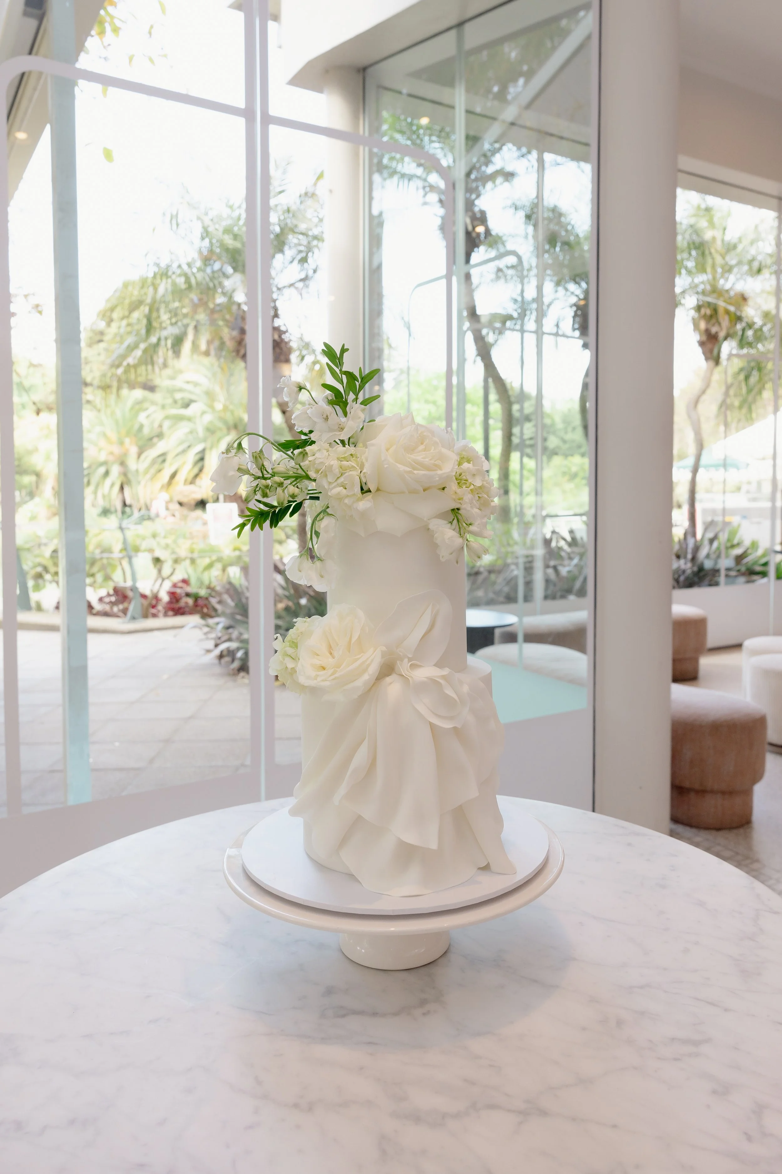 Emma & Cameron | The Terrace | Erin Neale Photography | Garden Wedding
