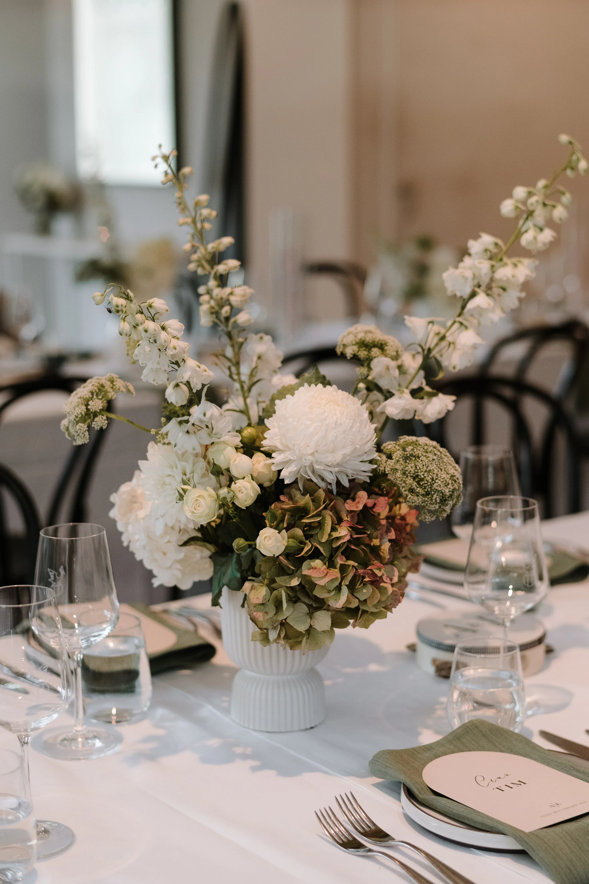 Elise & Andrew | The Terrace | Chic Garden Wedding | Tess Follet 