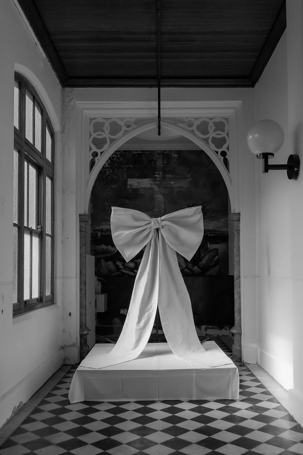 Cate Oconnor & Dylan | Mural Hall Abbotsford | Erin Neale Photography | Unique Party Wedding