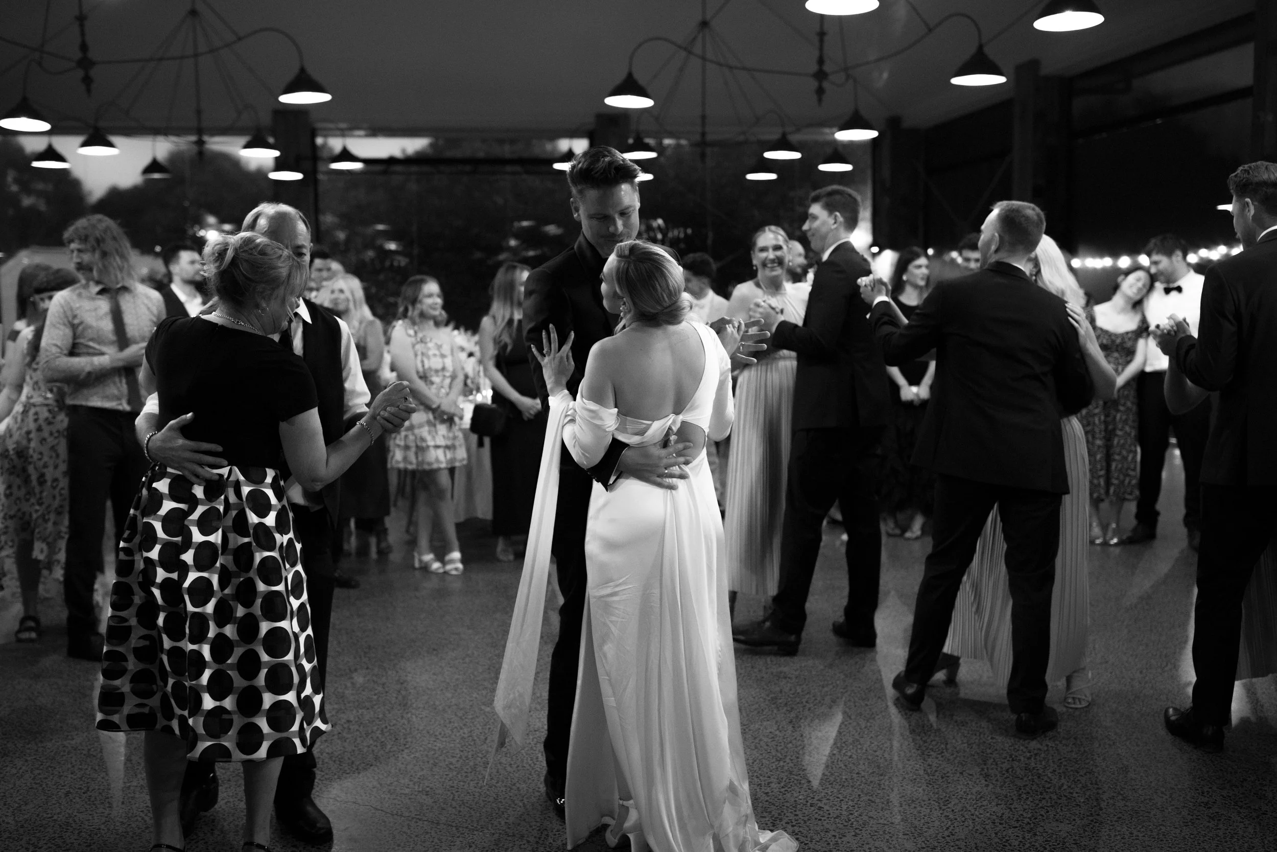 Holly & Sam | Flowerdale Estate | Whites & Woods | Chic Country Wedding