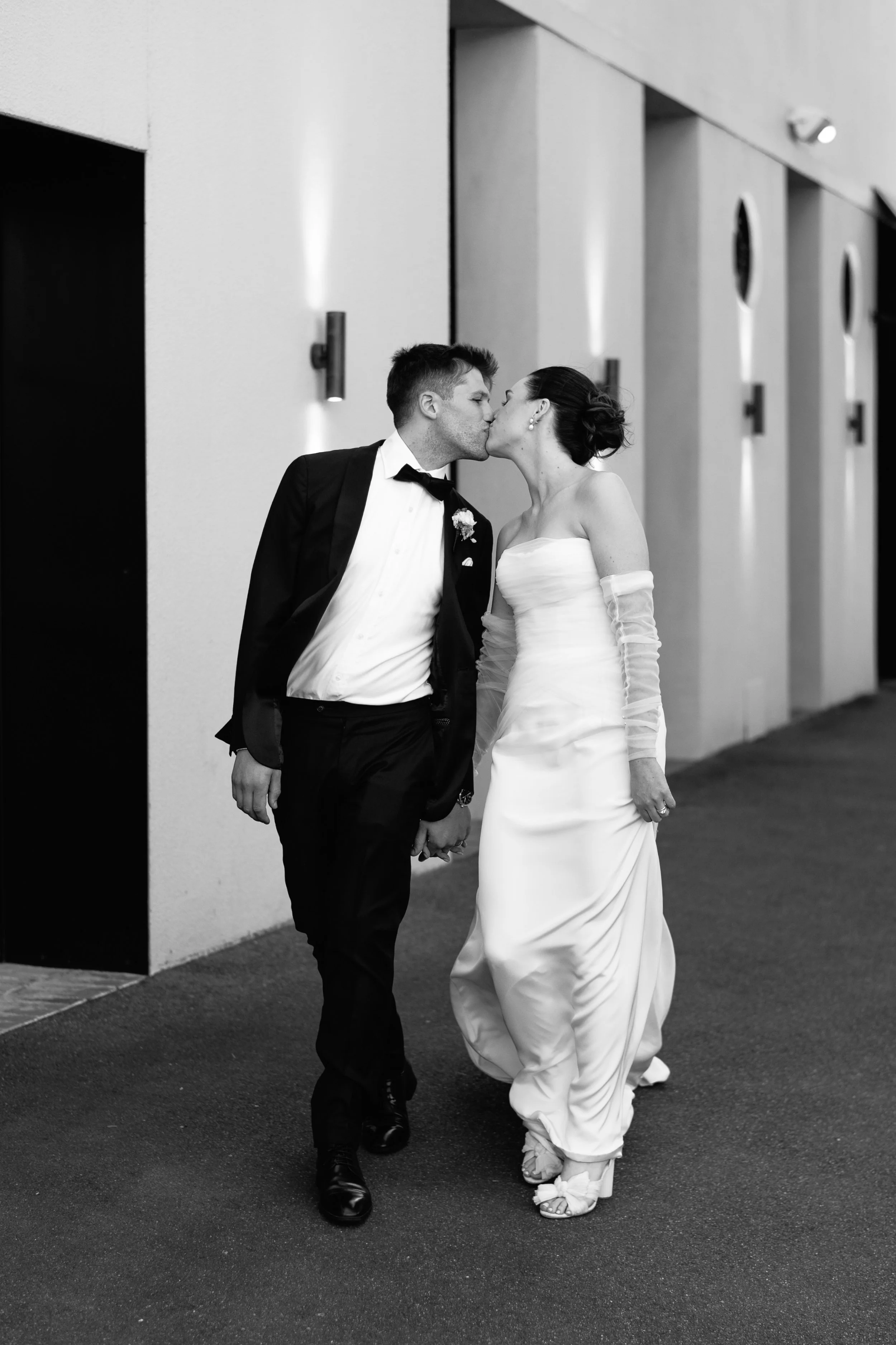 Elise & Andrew | The Terrace | Chic Garden Wedding | Tess Follet 
