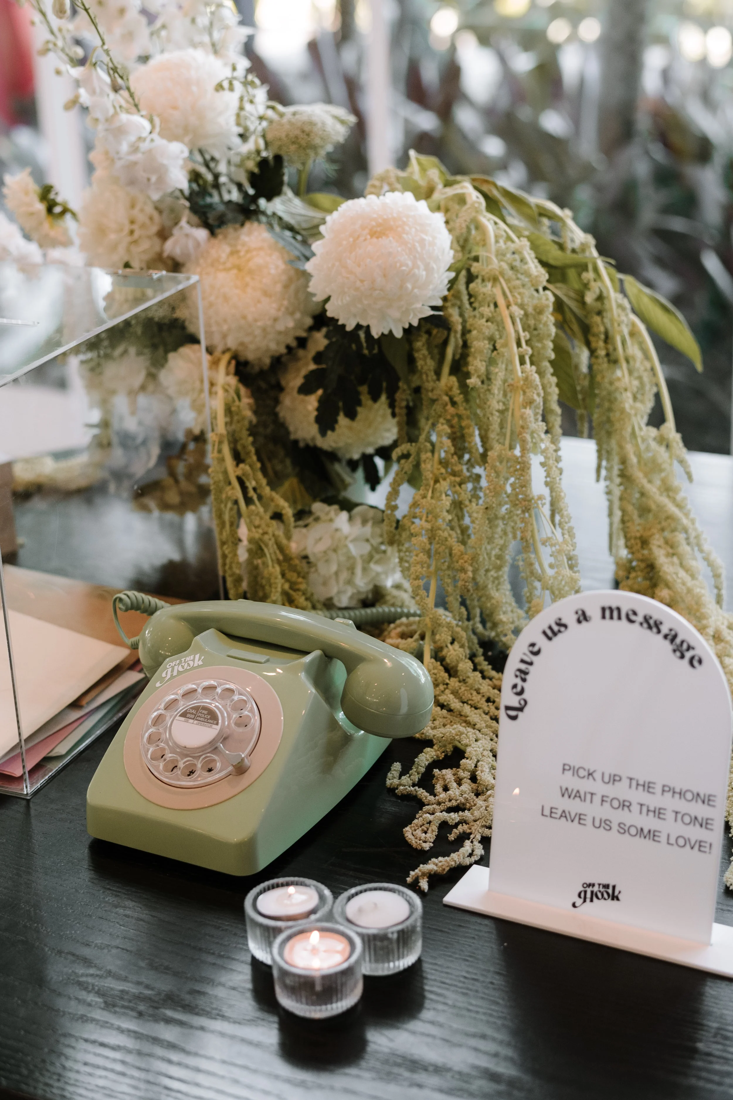 Elise & Andrew | The Terrace | Chic Garden Wedding | Tess Follet 