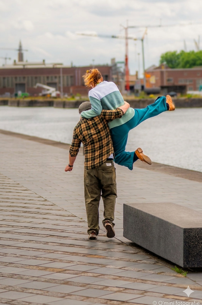Lindy Hop lessen voor gevorderden in Antwerpen bij Swingsation - The Fire.