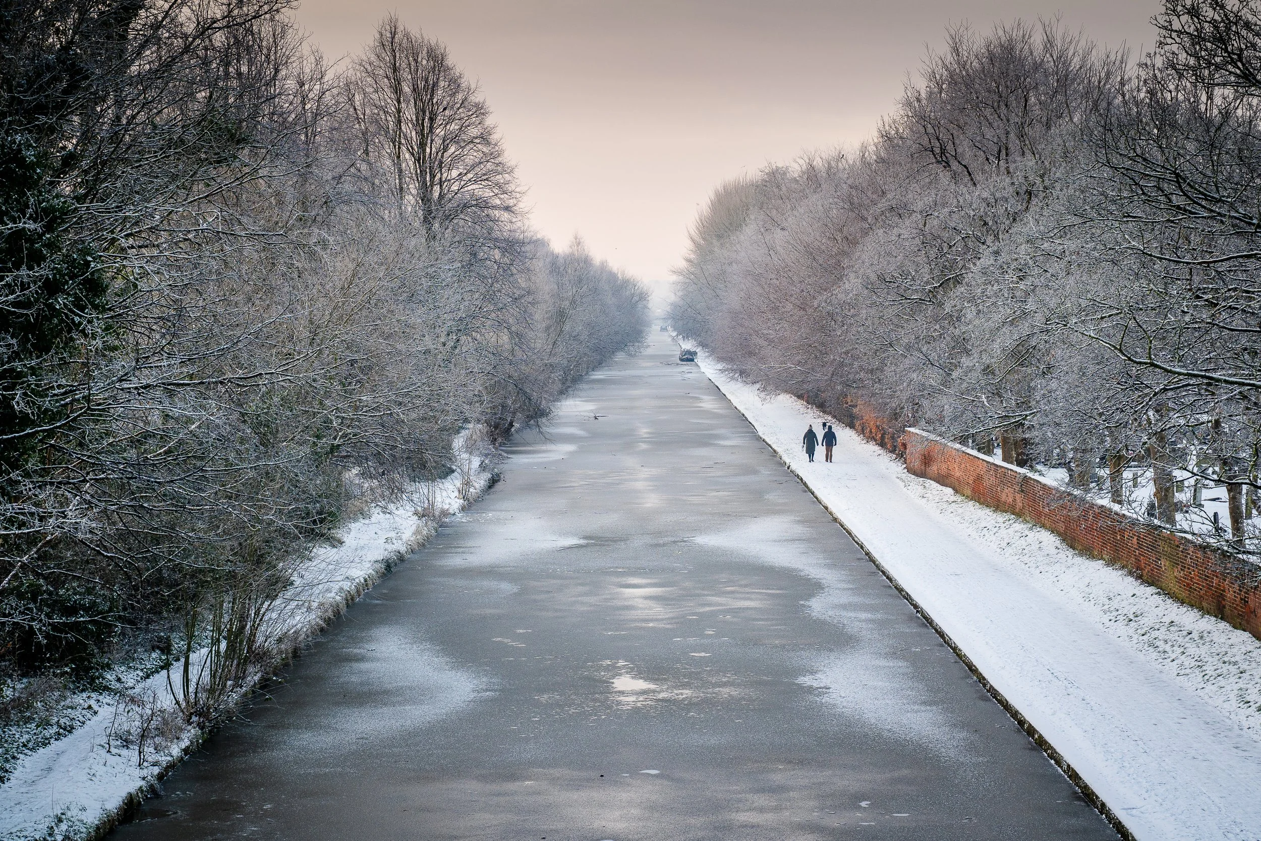 Bridgewater Canal, Sale, UK - 2026