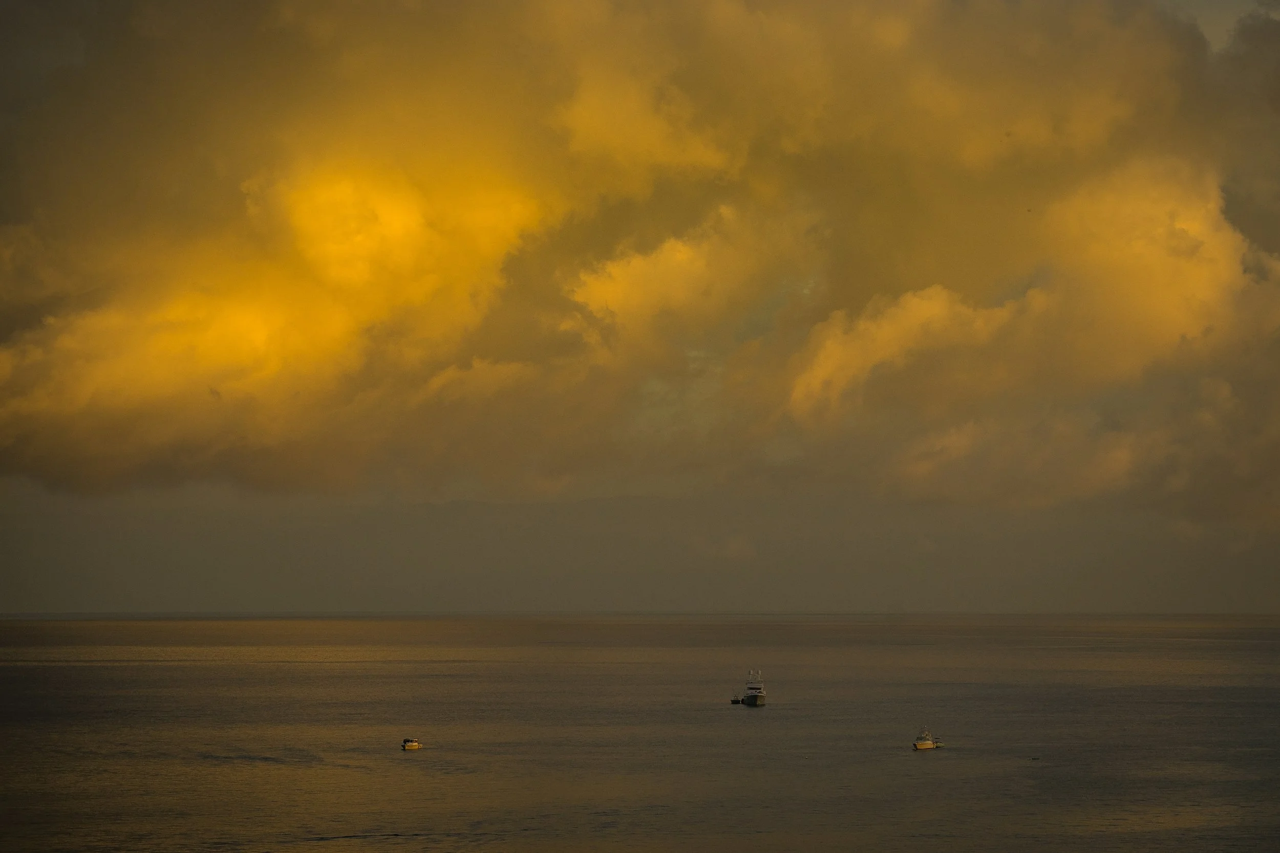 LIGHT AND PLACE