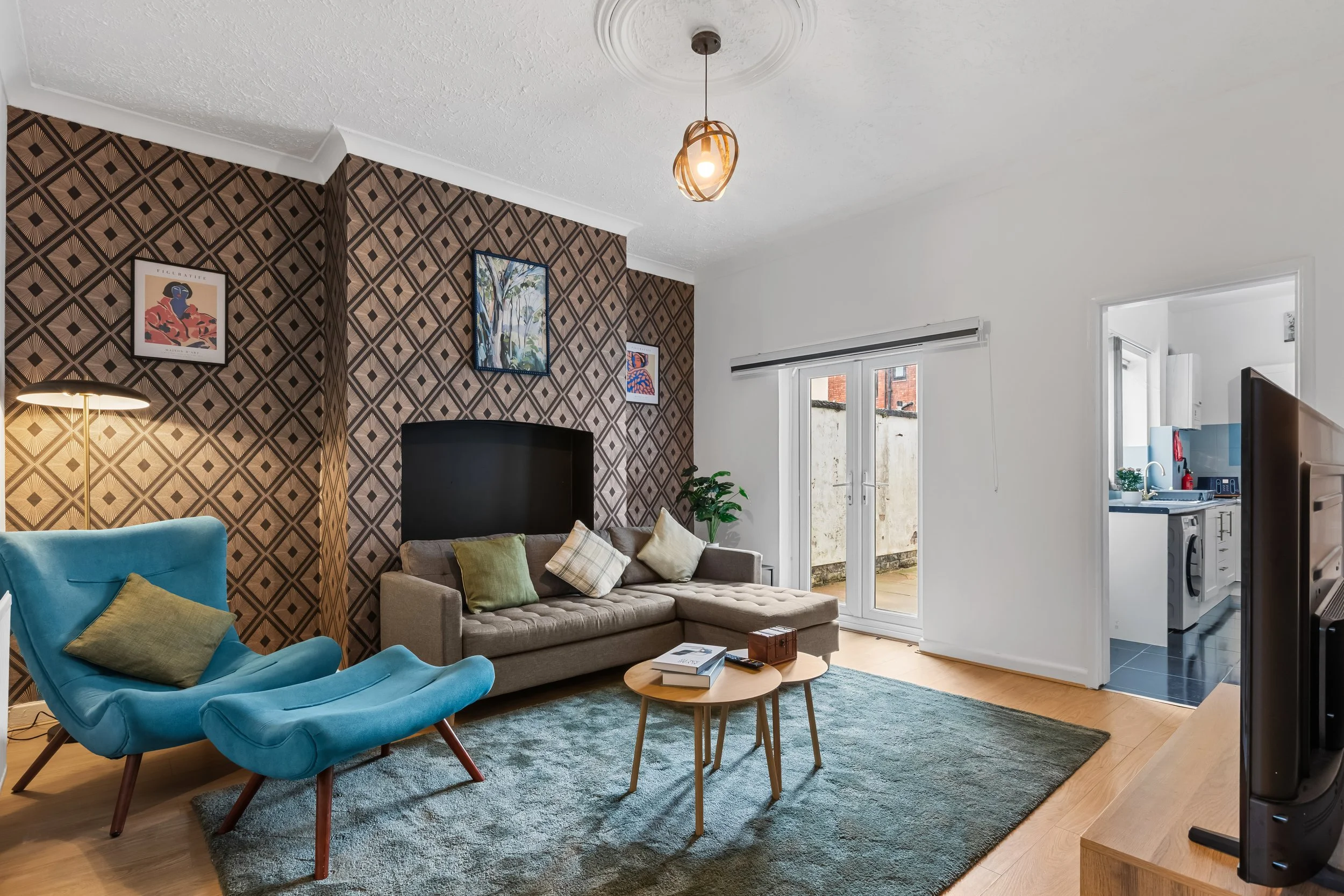 Living Room 4.jpg