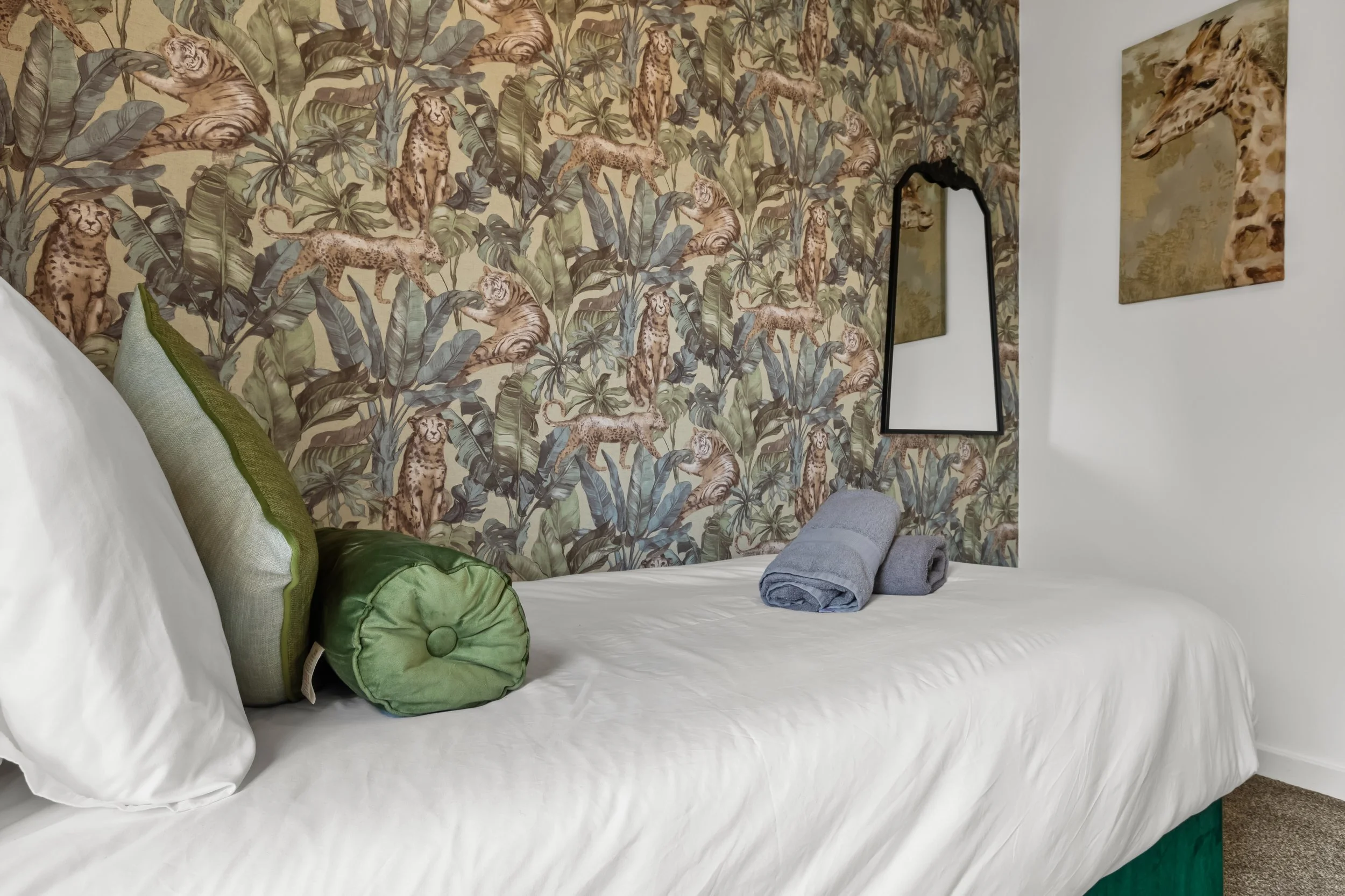 Bedroom 1-4.jpg