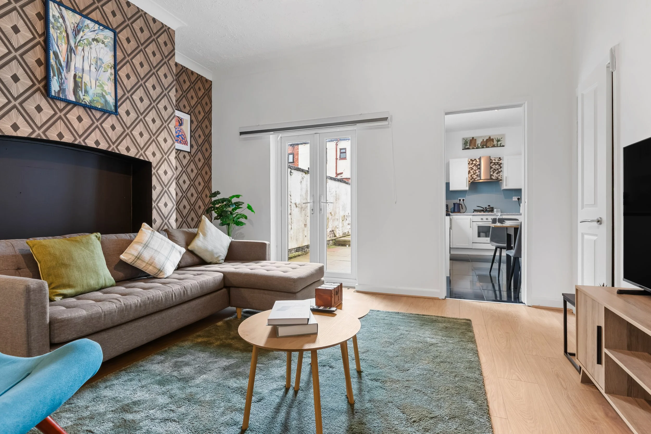 Living Room 6.jpg
