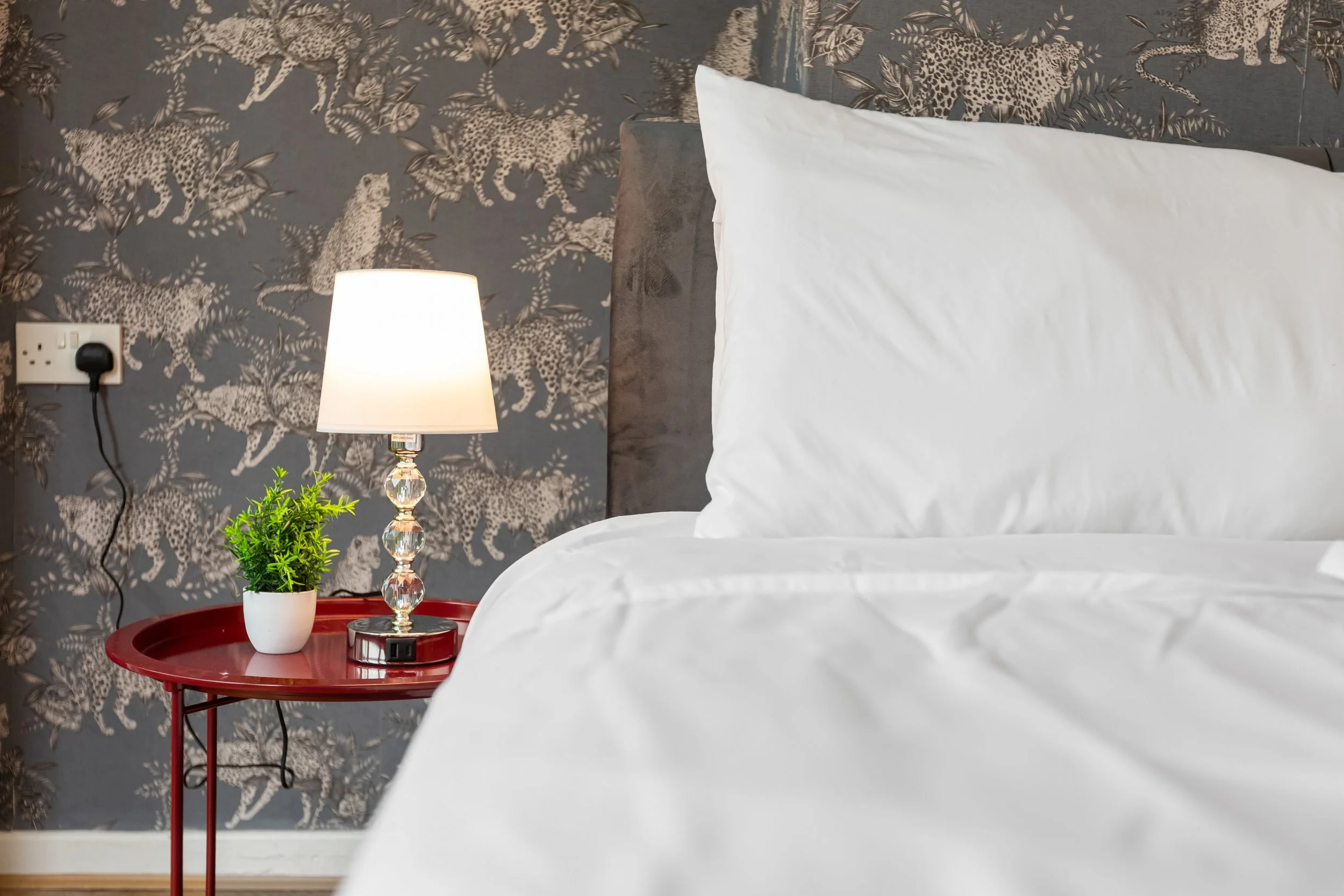 Bedroom 5-9.jpg