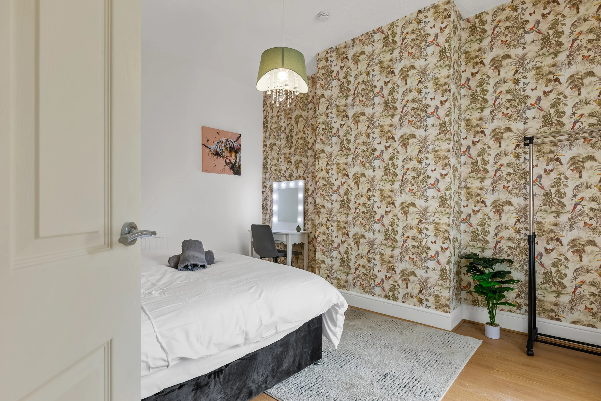 Bedroom 3-1.jpg