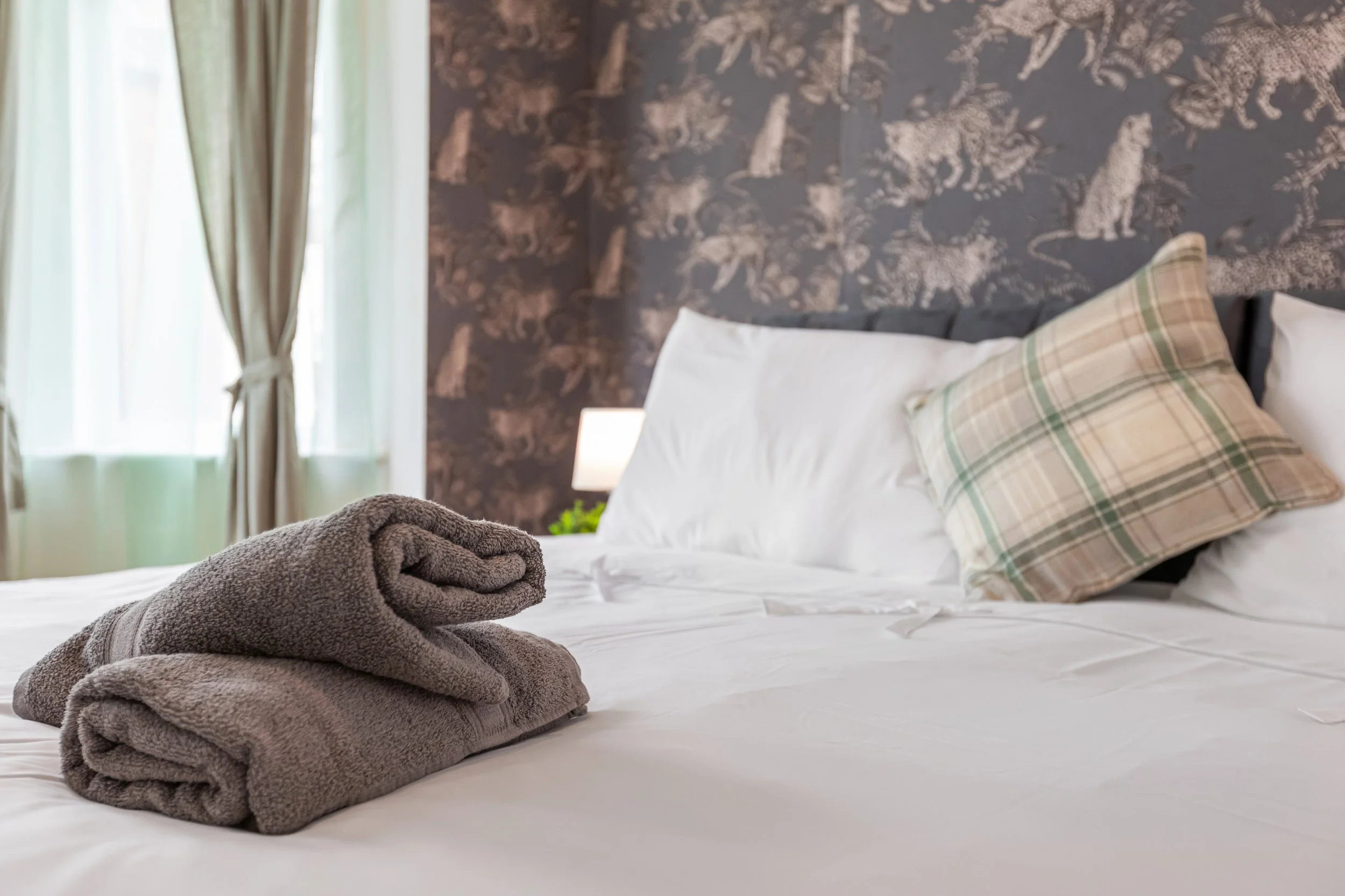 Bedroom 5-8.jpg