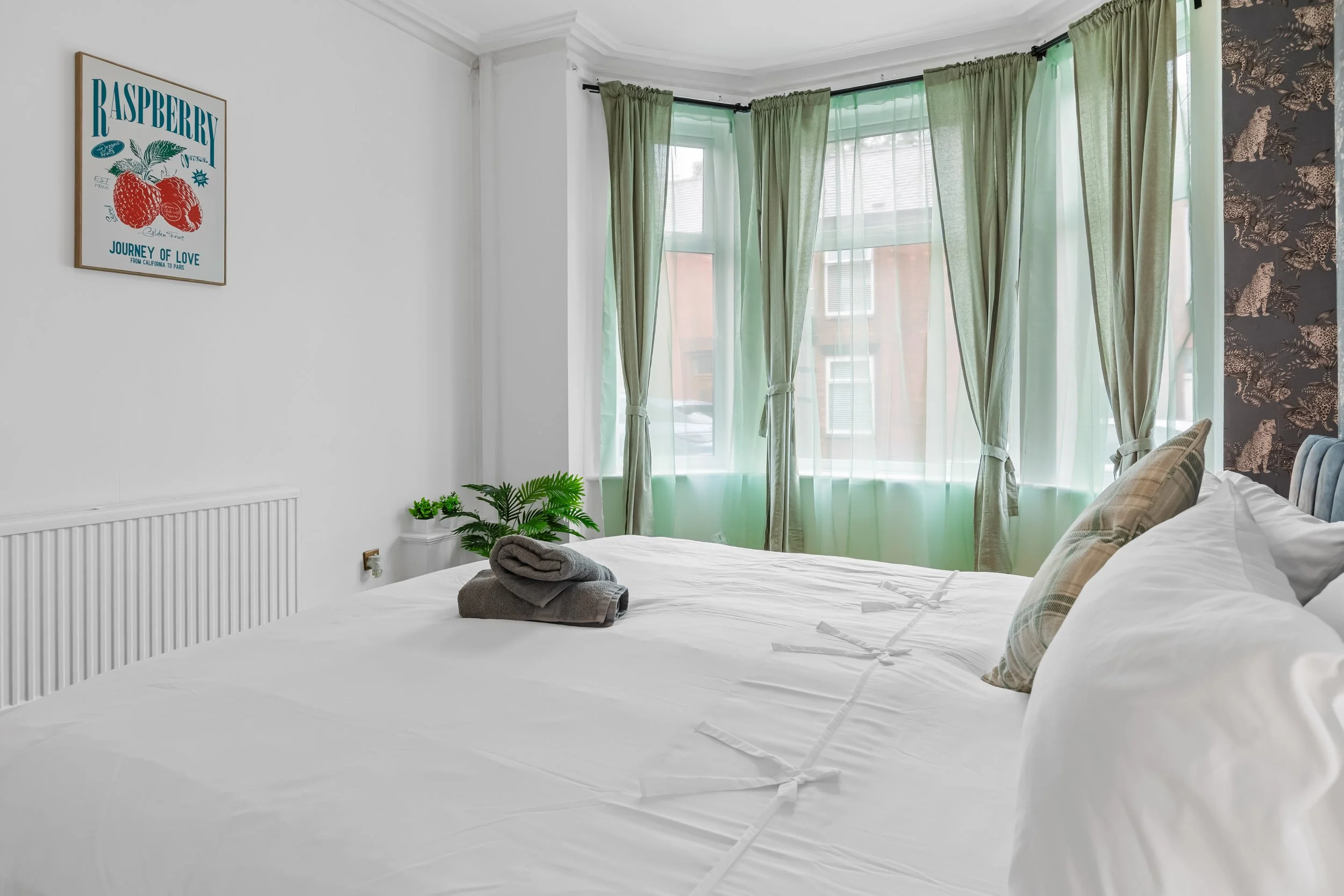 Bedroom 5-6.jpg