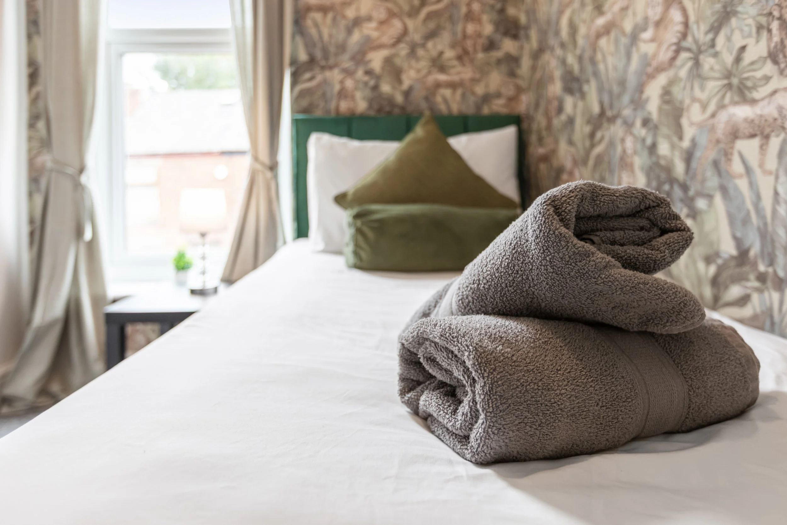 Bedroom 1-9.jpg