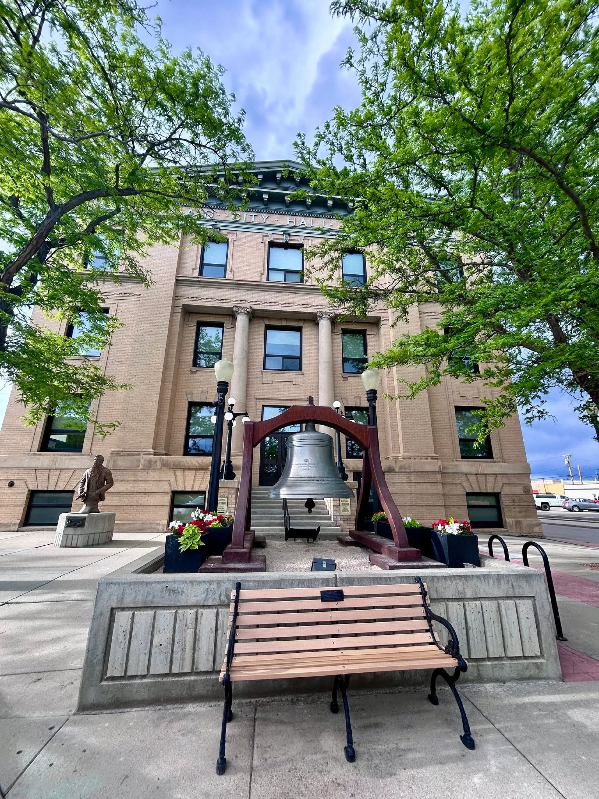Sheridan City Hall