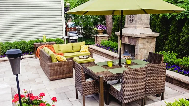 hardscape-patio-fireplace-installation-3.jpg