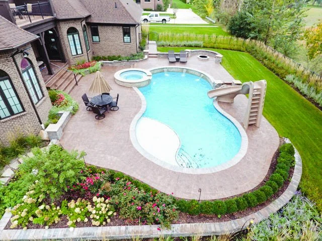 hardscape-custom-pool-design-installation-1-2.jpg
