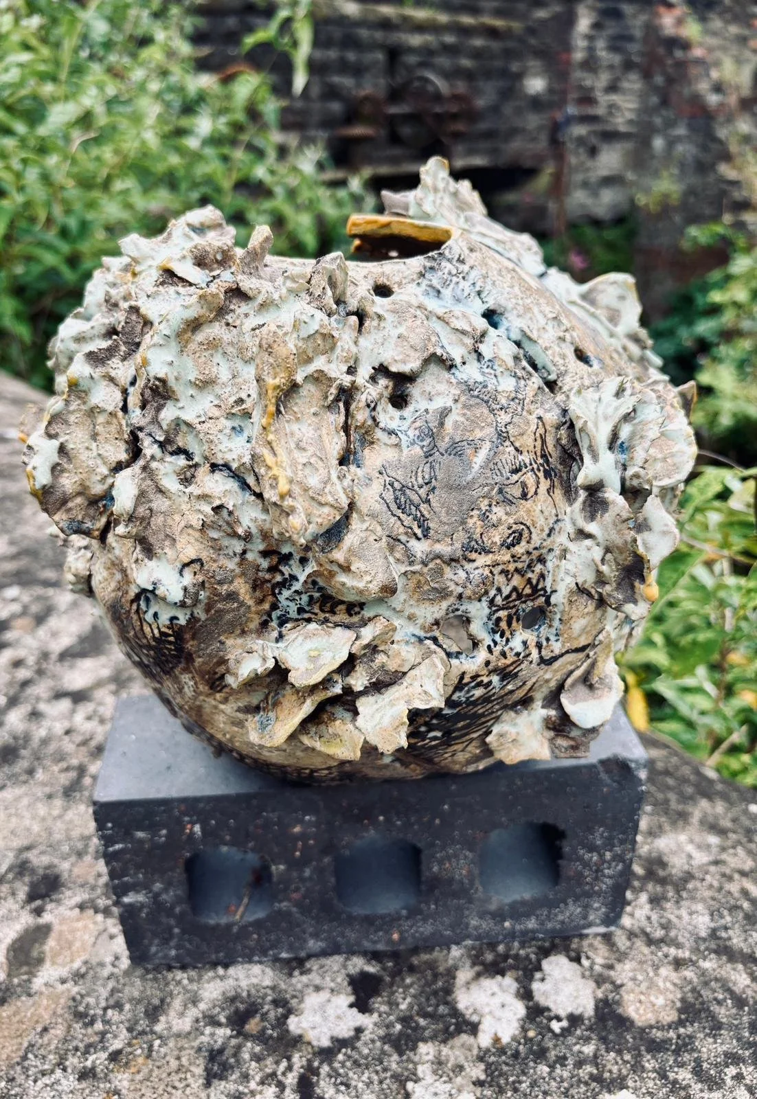 Moon jar (2)