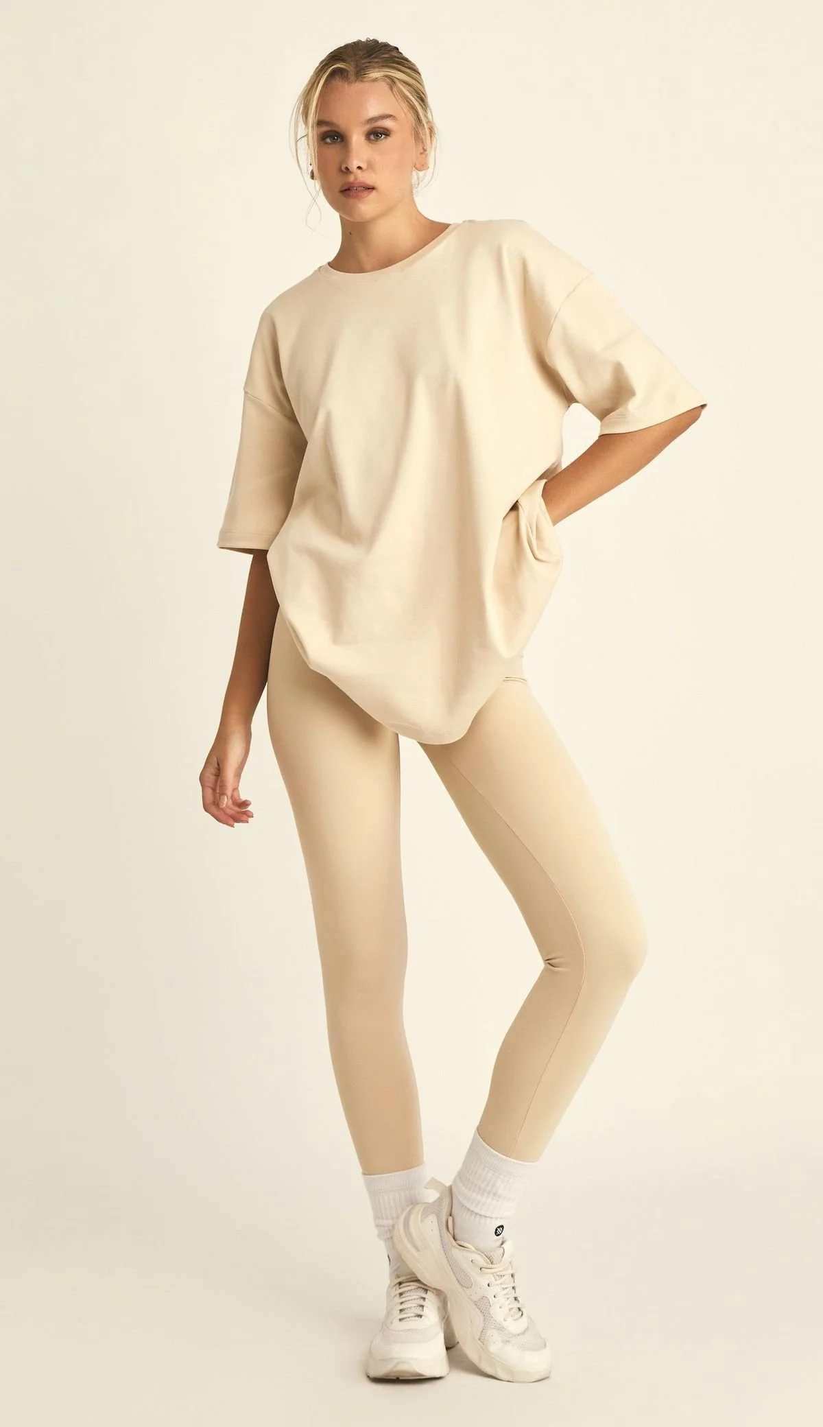 e15c7f364f175fd886b84e971205a9fc.jpg