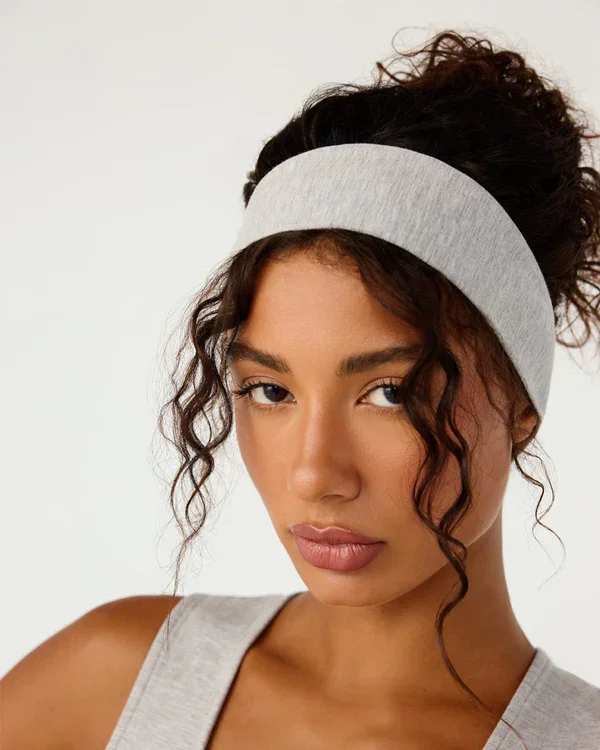 200326_JerseyHeadband_Grey_KIELE_DETAIL.webp