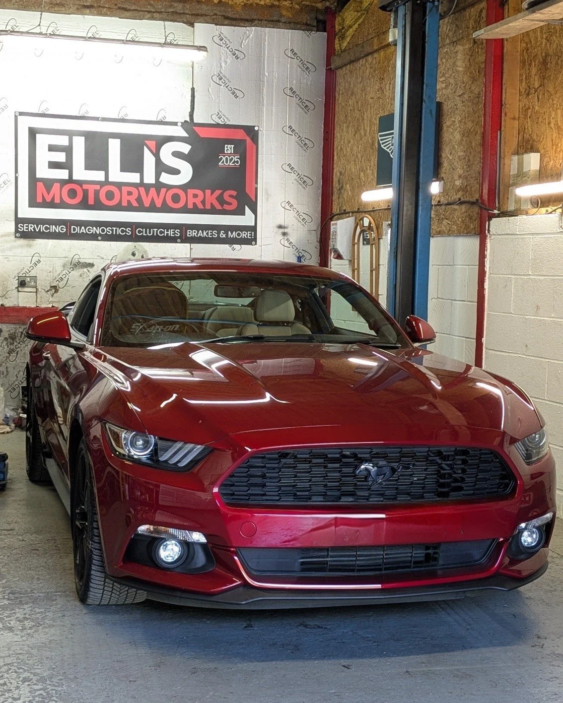 Had the Ford Mustang Eco boost back in recently for a nice little job fitting a @turbosmarthq  Blow Off Valve in place of the standard Ford turbo bypass/diverter valve.
I must say, great quality product and ease of fitment. Along with the ease of plu