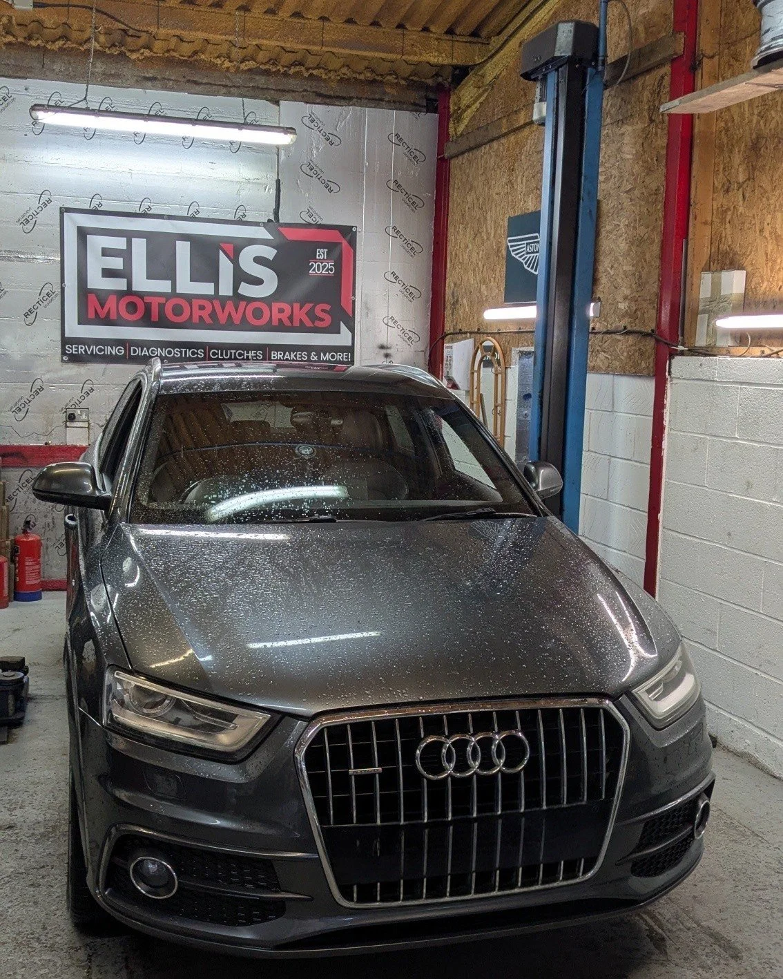 This Audi Q3 came in recently for a Full Service and Haldex service. 
During the service inspection stage I noticed that the rear discs were corroded and recommended changing, also the front pads were around 3/4 worn but the front discs were lipped. 