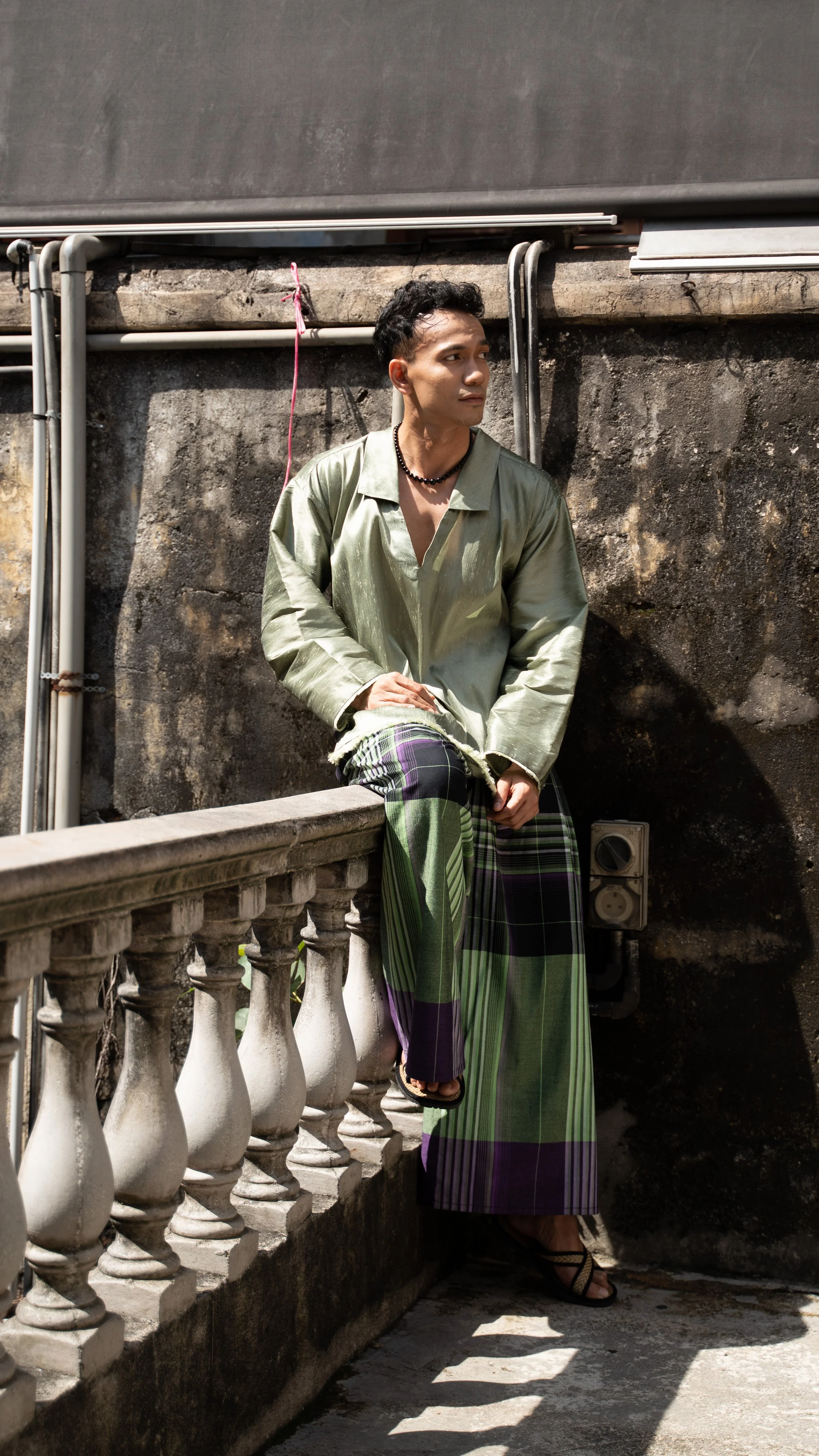 jonathanho-gallery-balcony-green-satin.jpg