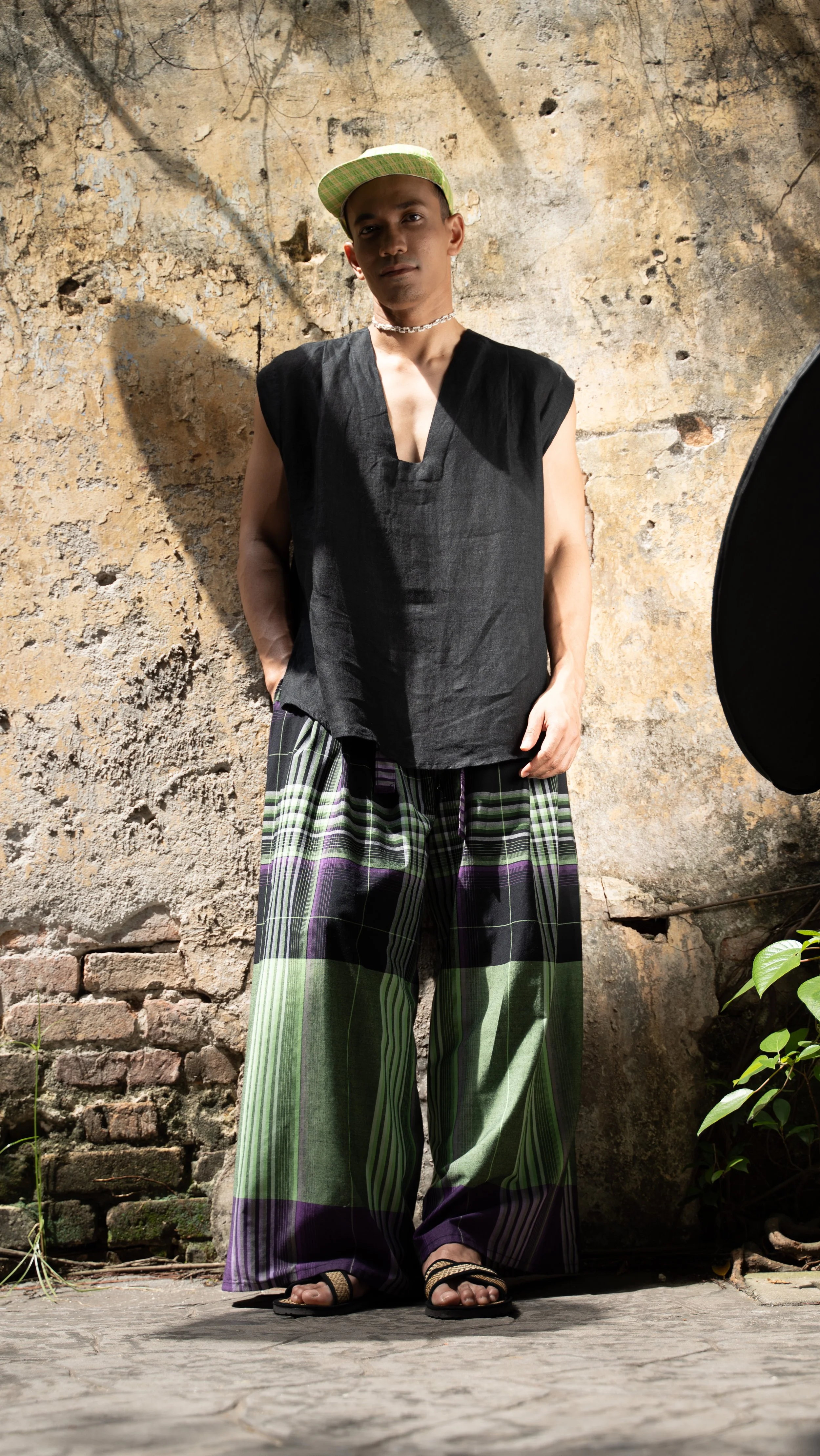 jonathanho-gallery-wall-plaid-trousers.jpg