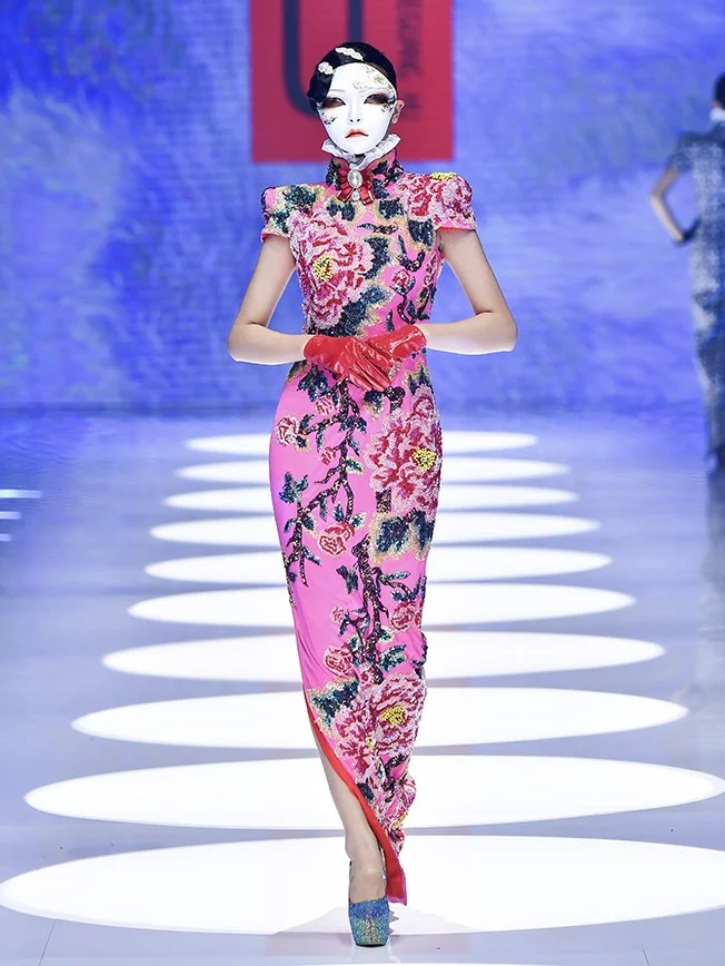 sheguang-hu-gallery-pink-floral-runway-mask.jpg