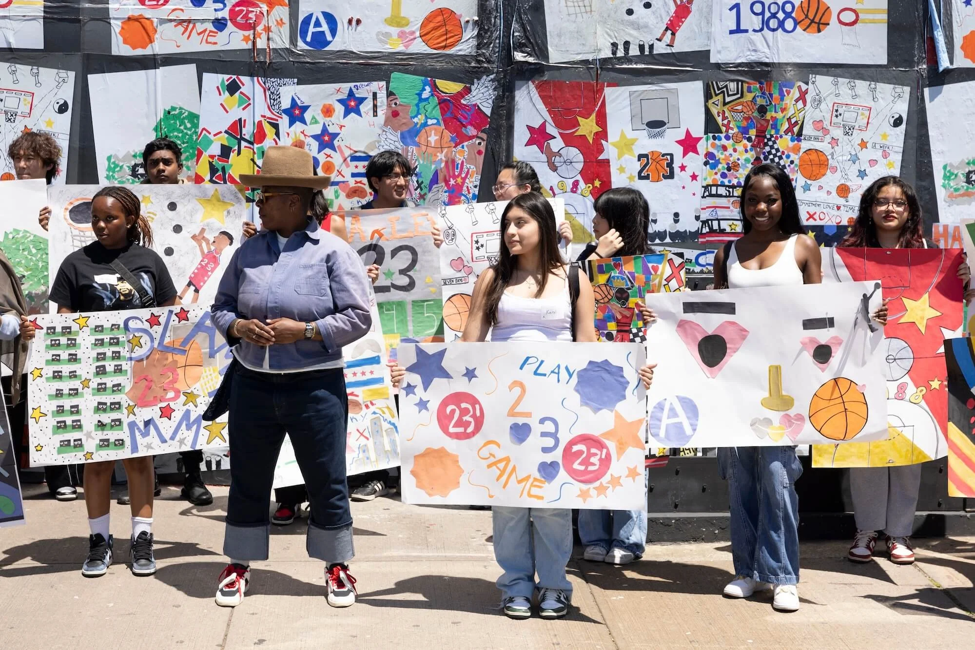 Connecting Through Creativity: How Artist-Led Workshops Empower Communities and Youth
