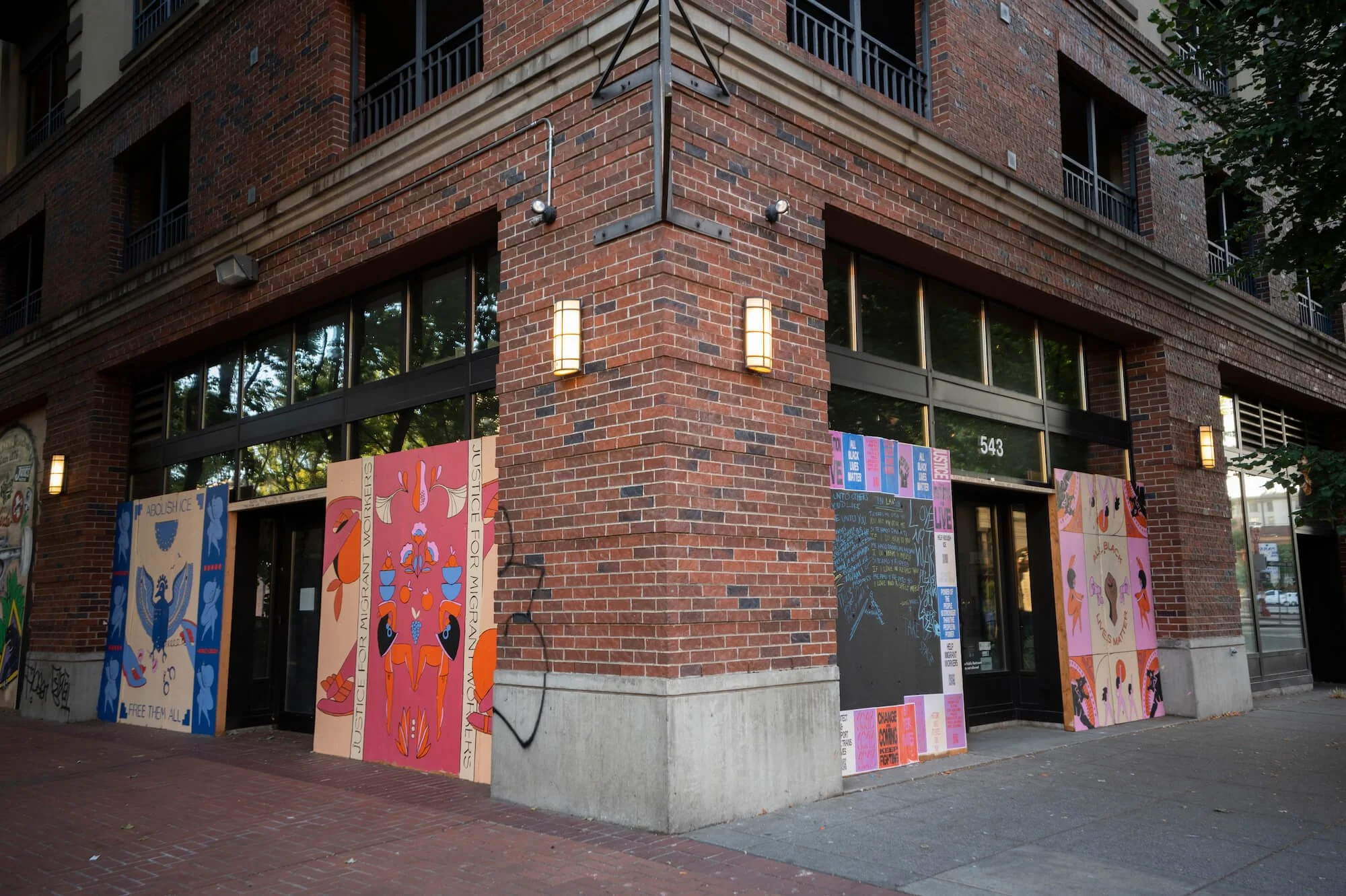 GWCF_Community_Mural_Salomée_53.jpg