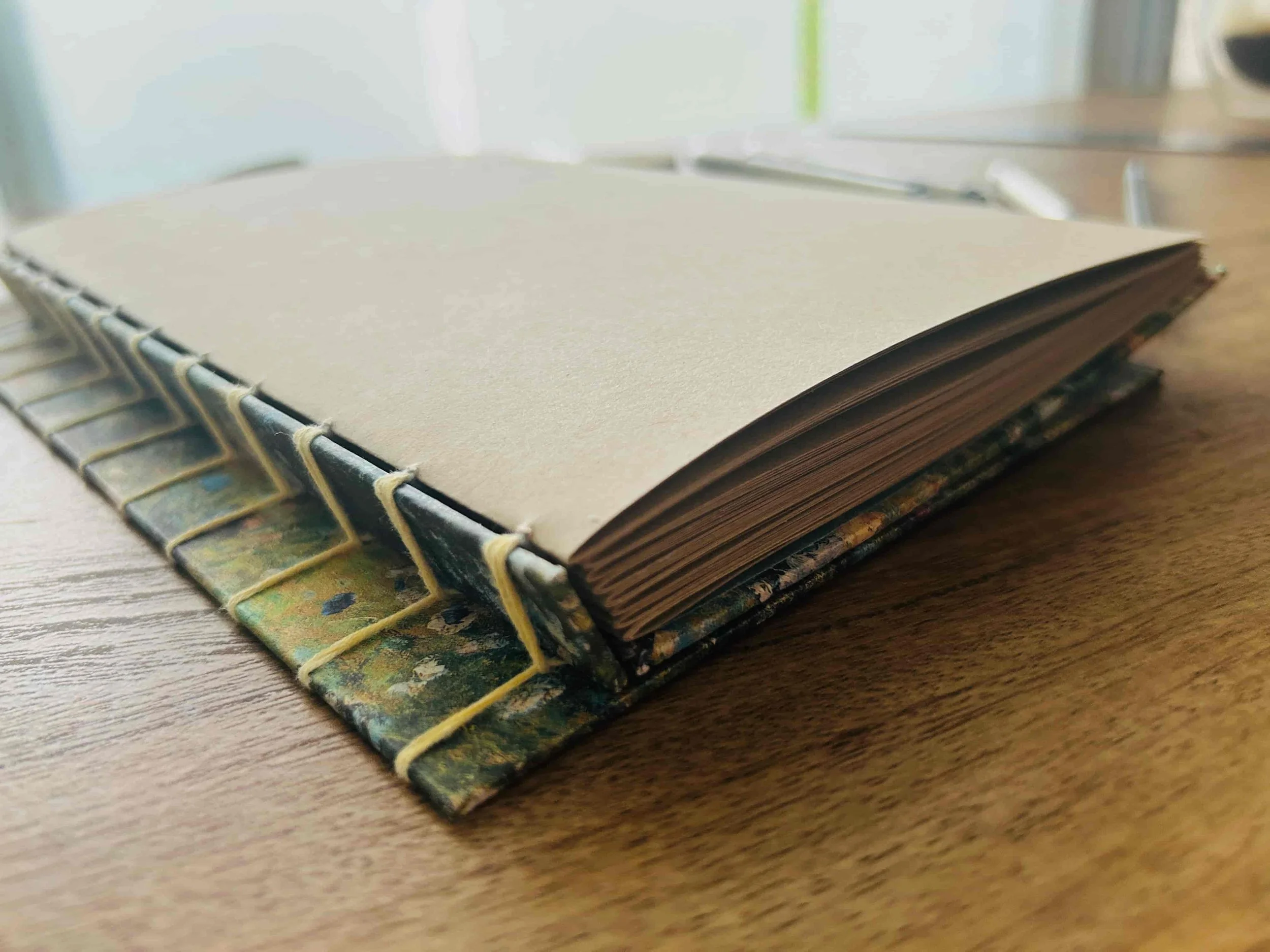 handmade-impressionist-sketchbook-crisscross002.jpg