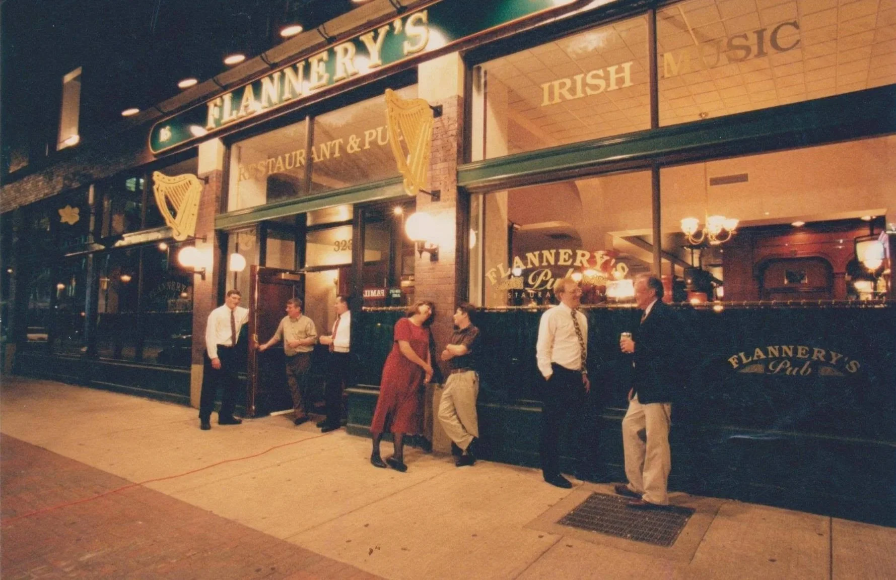 Historic photo of Flannery's Pub entrance on East 4th in Cleveland shortly after opening in 1997