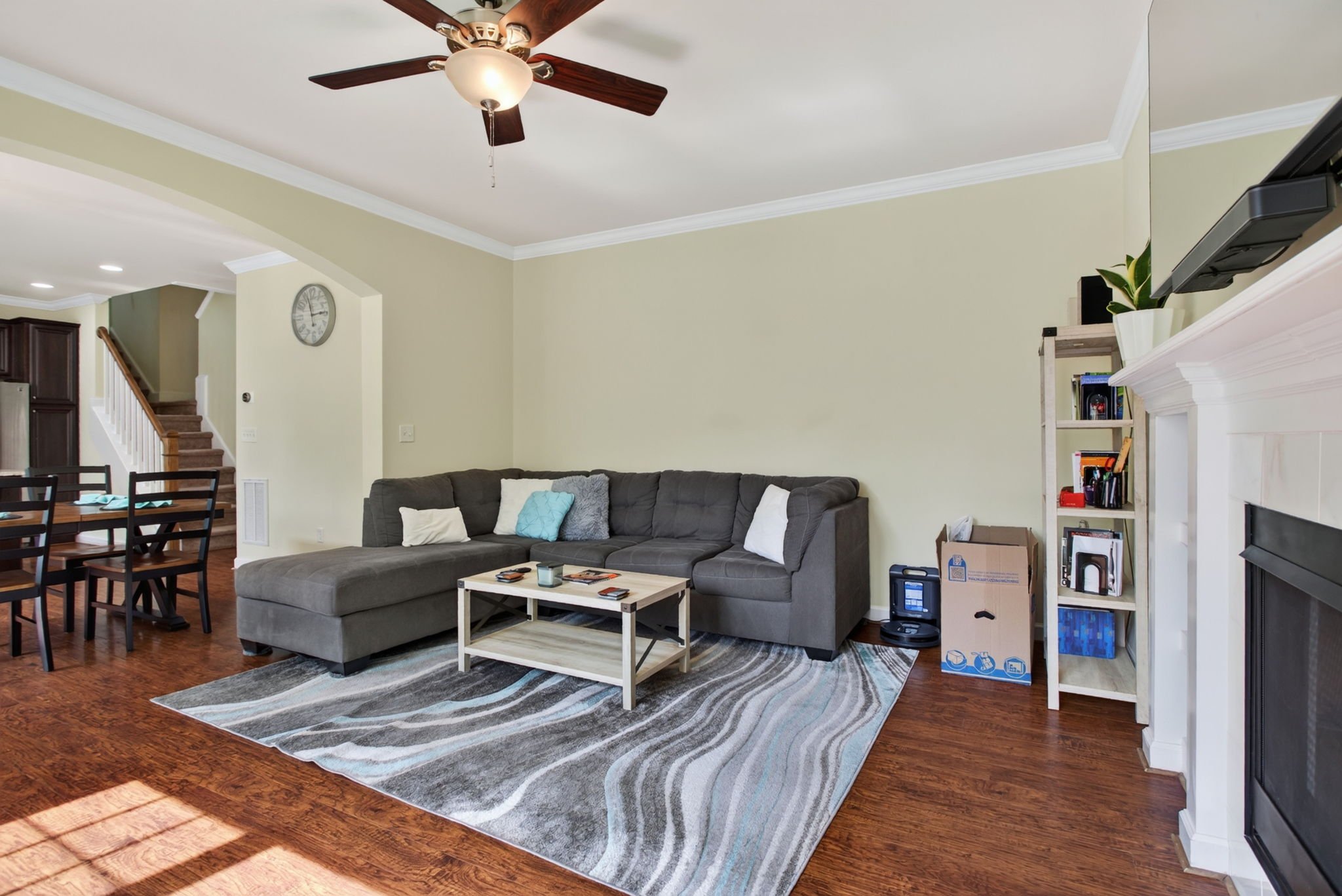 16-web-or-mls-1201-richwood-ave.jpg