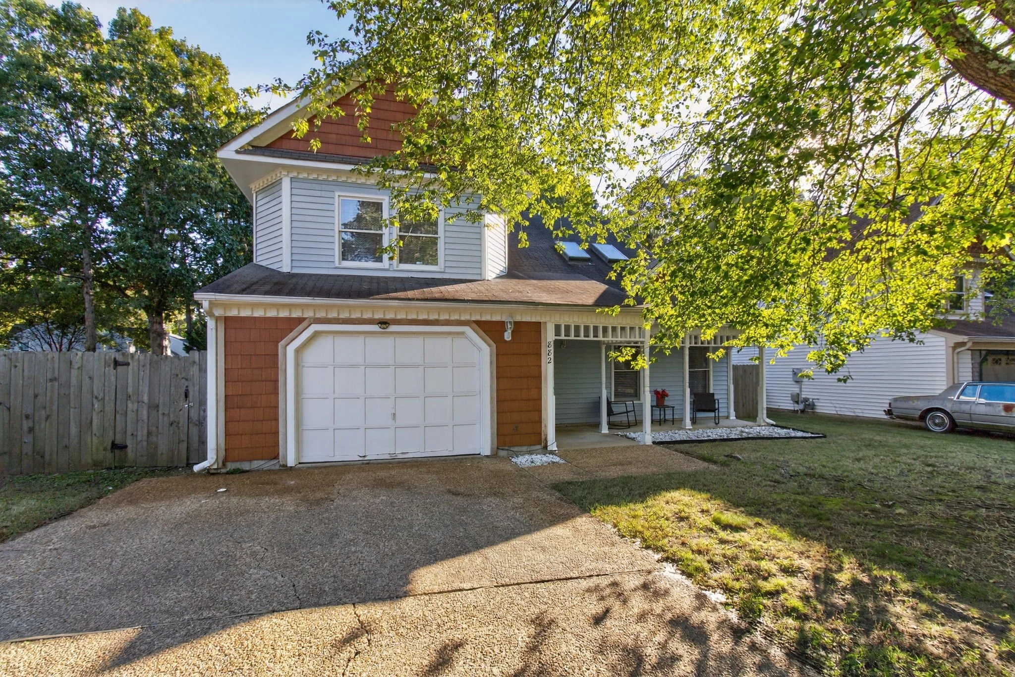 1-web-or-mls-882-belvoir-cir.jpg