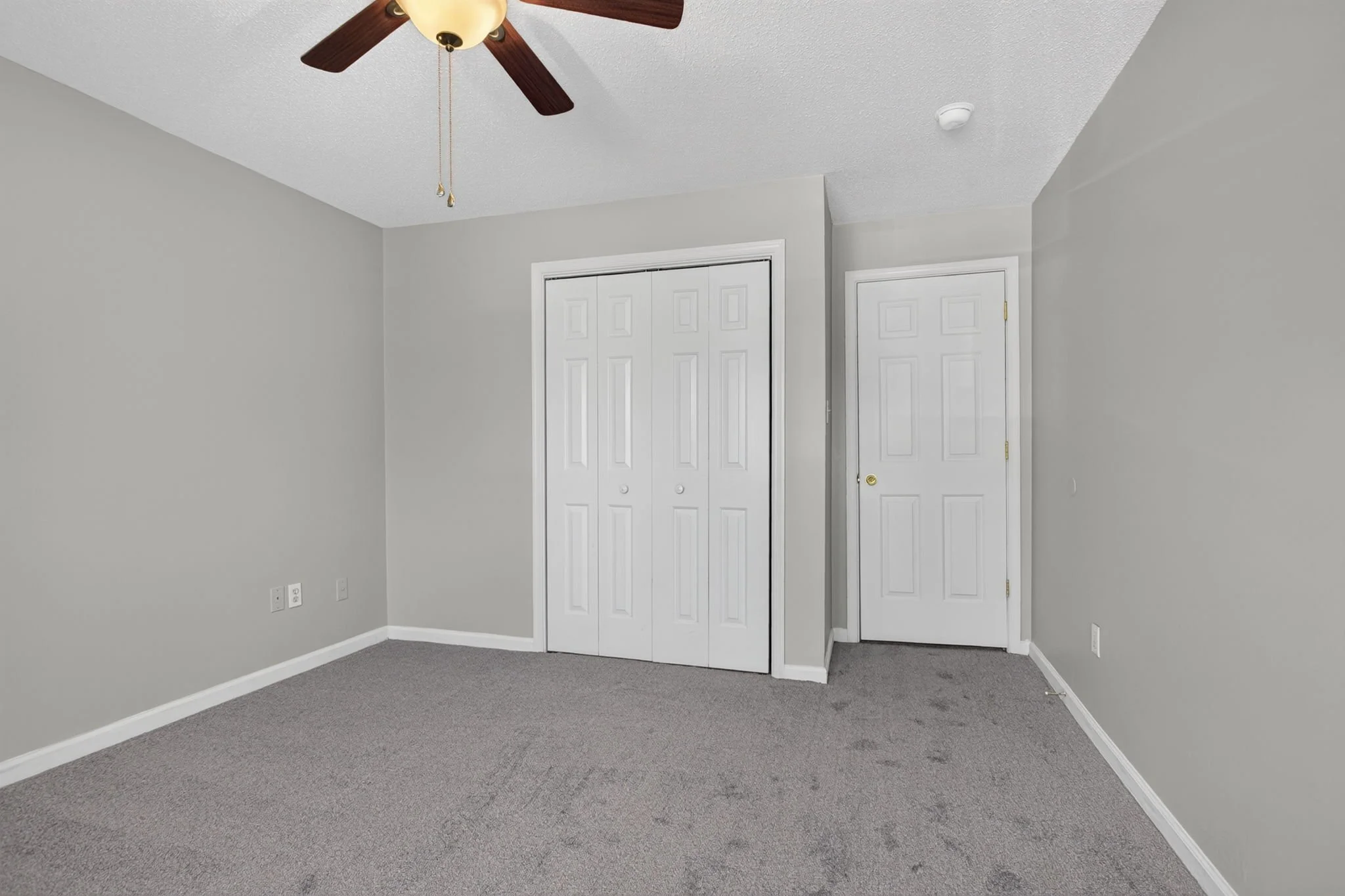 15-web-or-mls-1563-n-king-st-109.jpg