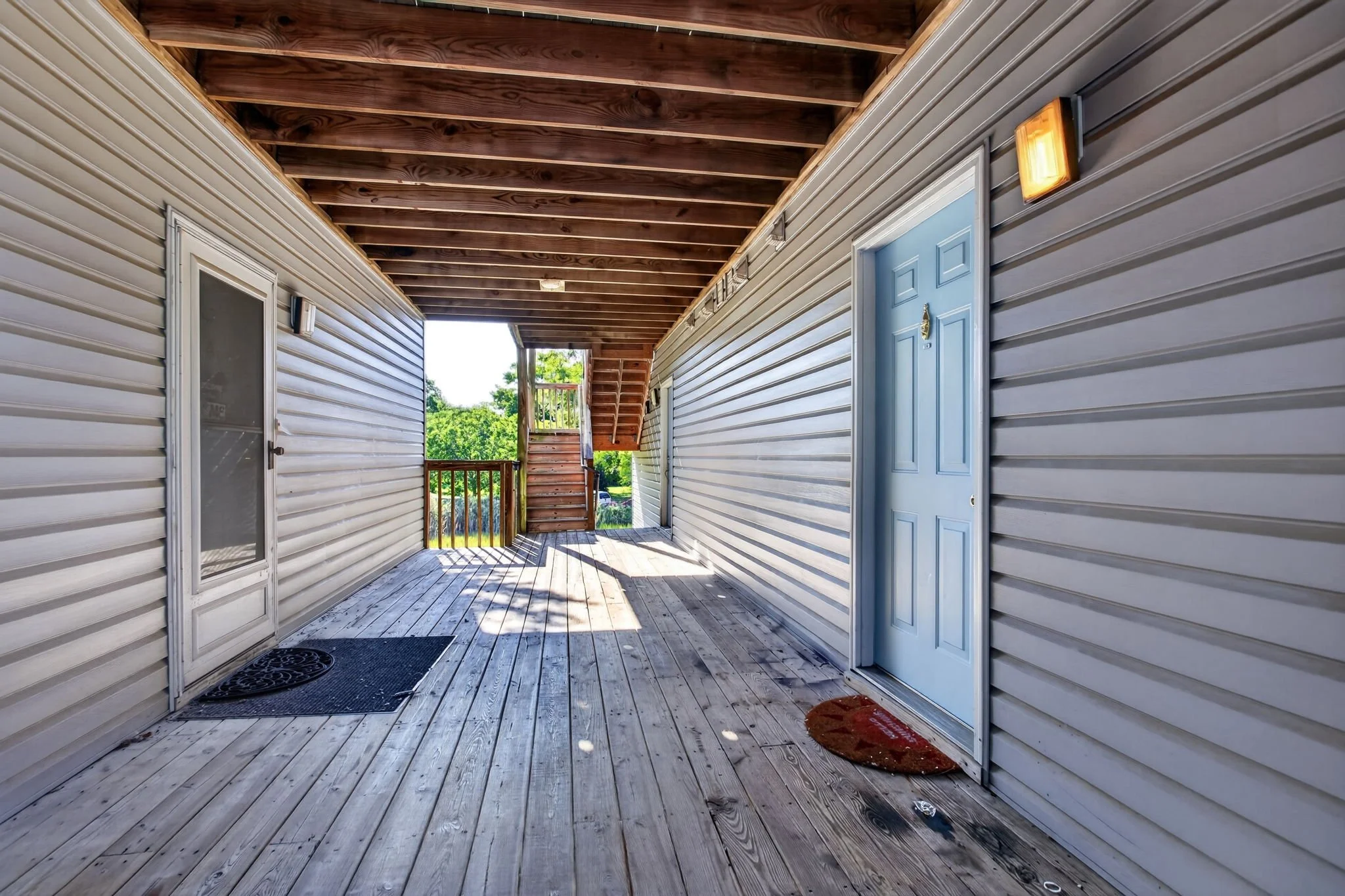 2-web-or-mls-1563-n-king-st-109.jpg