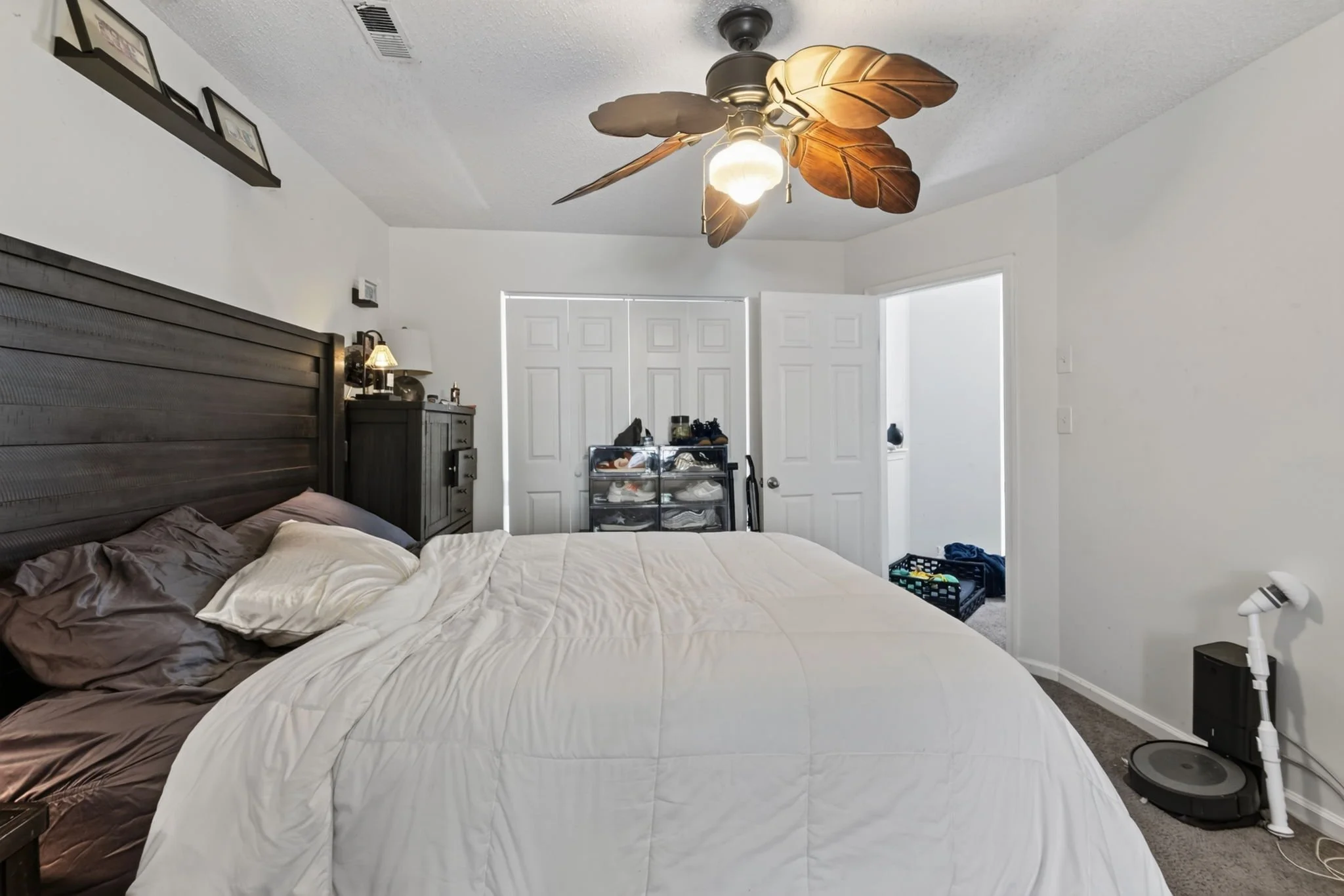 21-web-or-mls-869-little-bay-ave-2.jpg