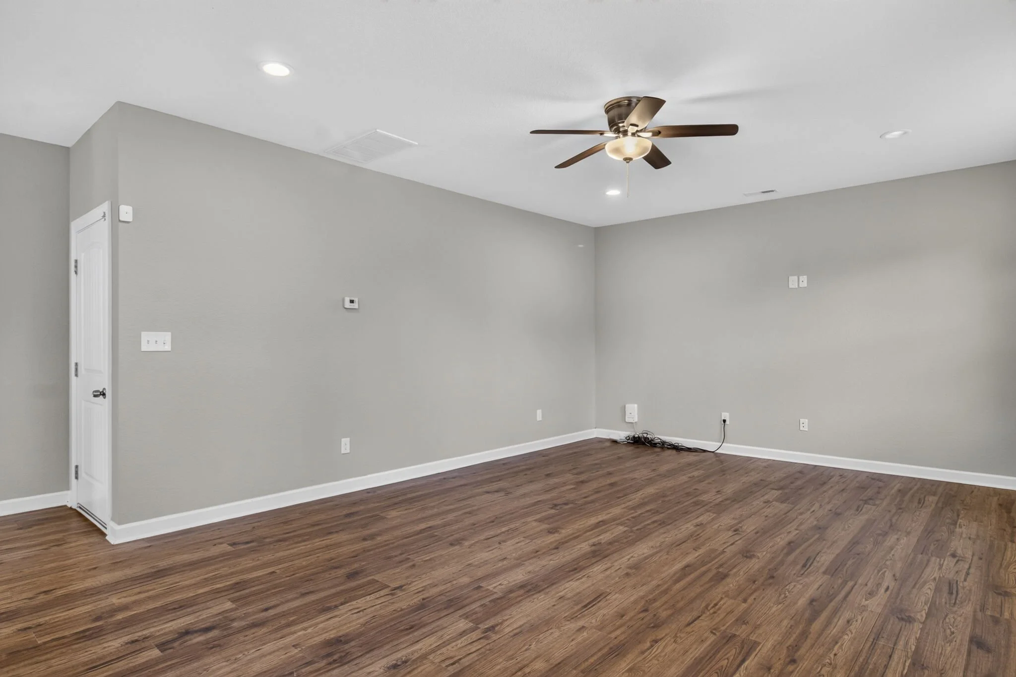 18-web-or-mls-1439-kempsville-rd.jpg