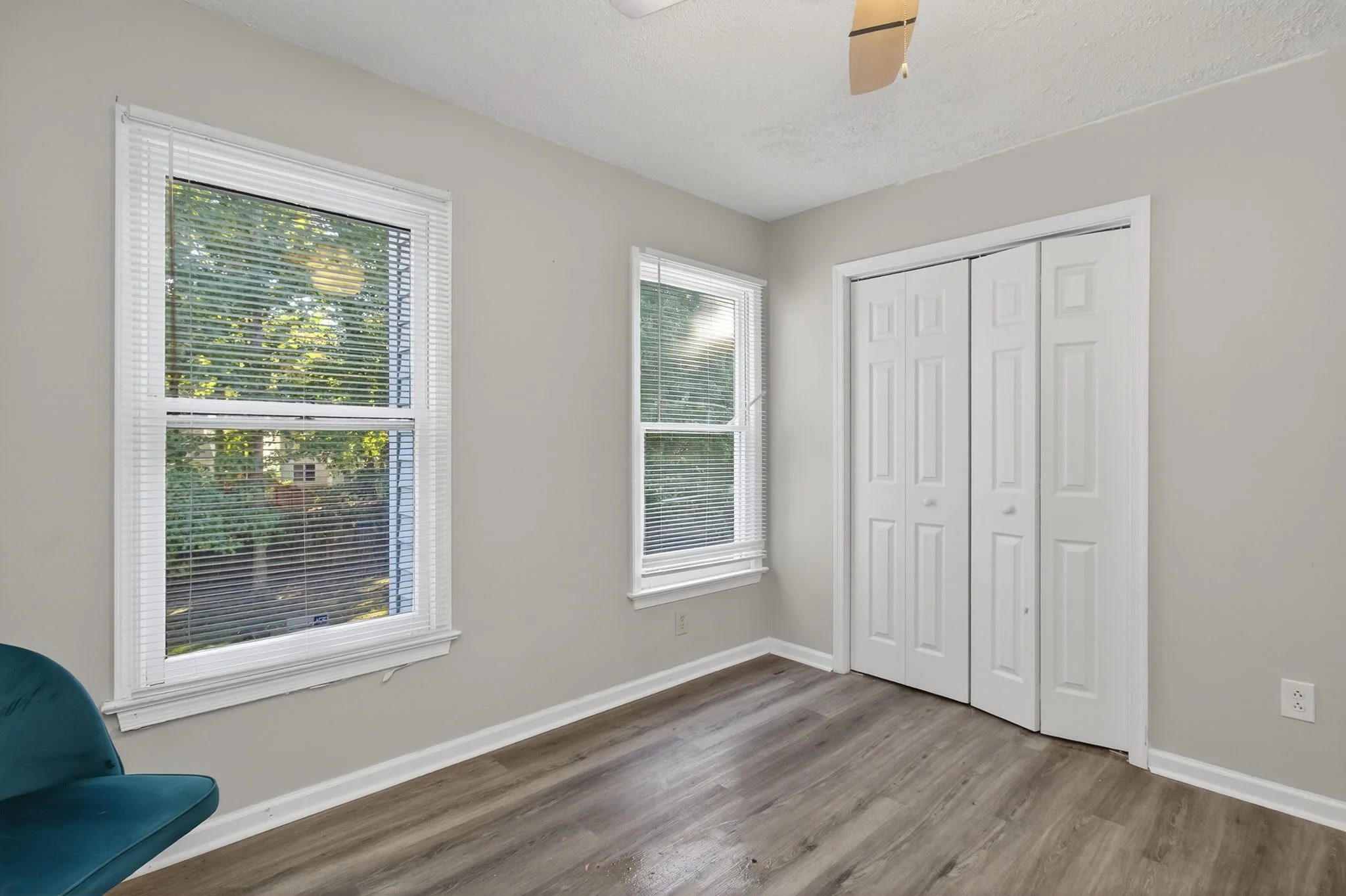 20-web-or-mls-882-belvoir-cir.jpg