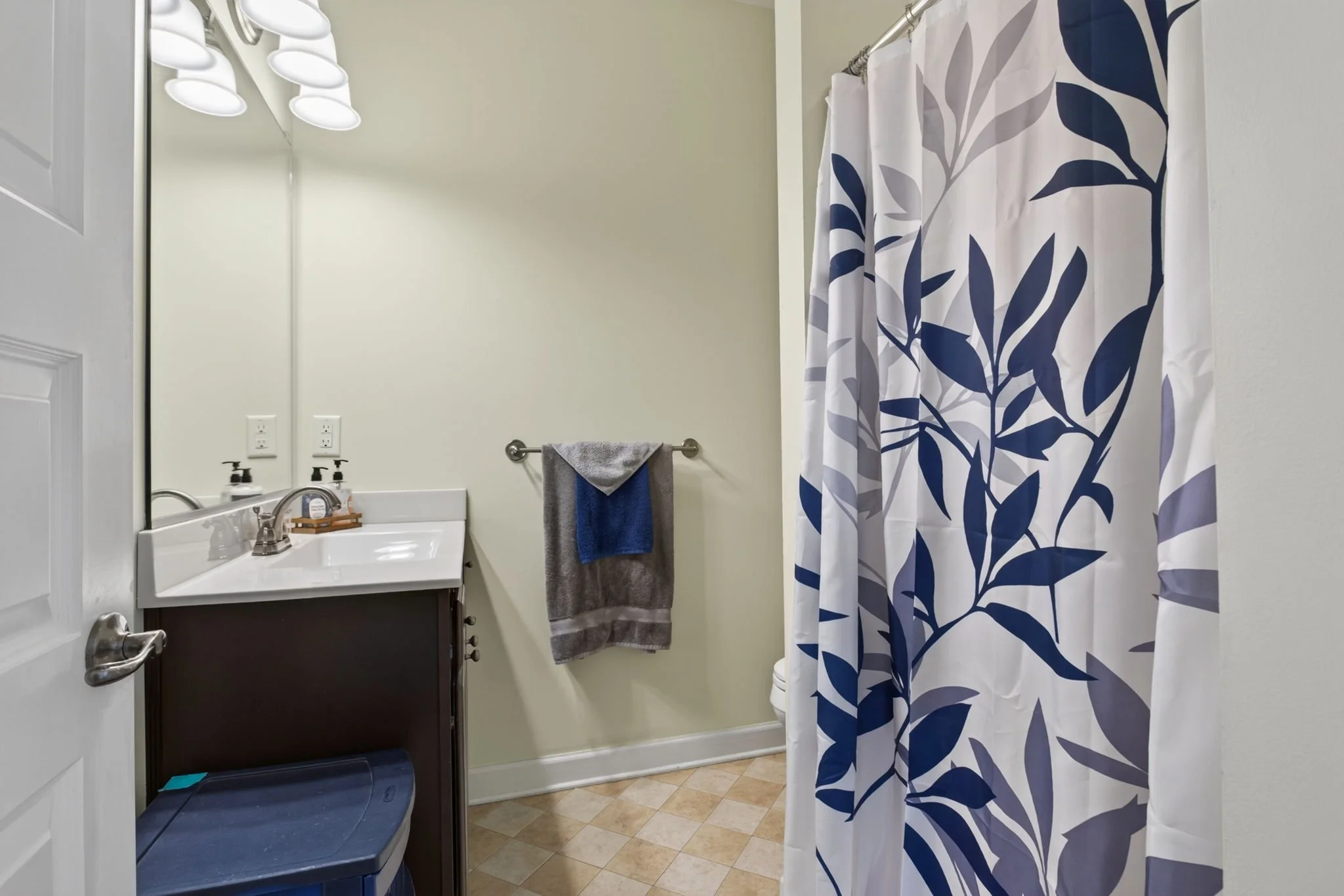 32-web-or-mls-1201-richwood-ave.jpg