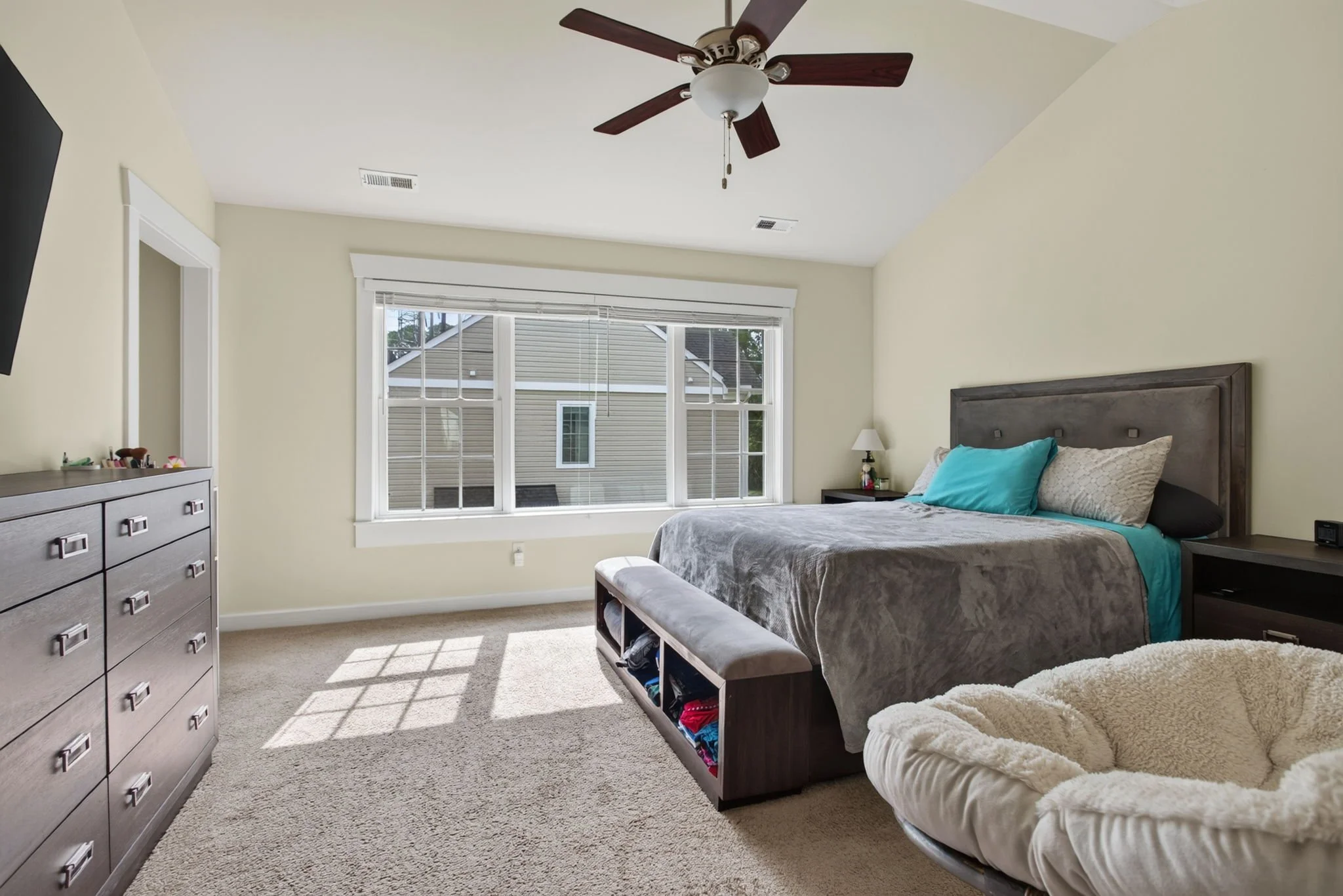 22-web-or-mls-1201-richwood-ave.jpg