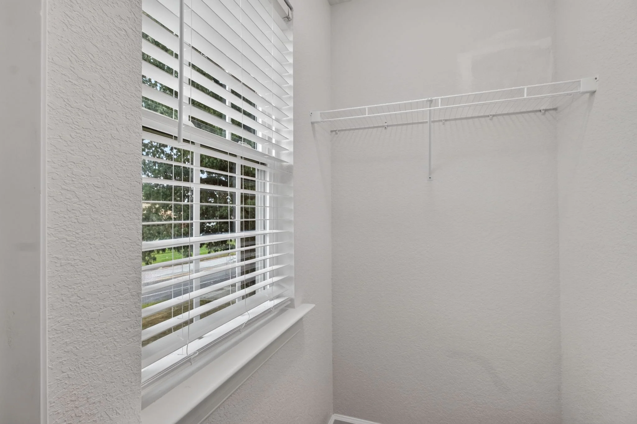 26-web-or-mls-1439-kempsville-rd.jpg